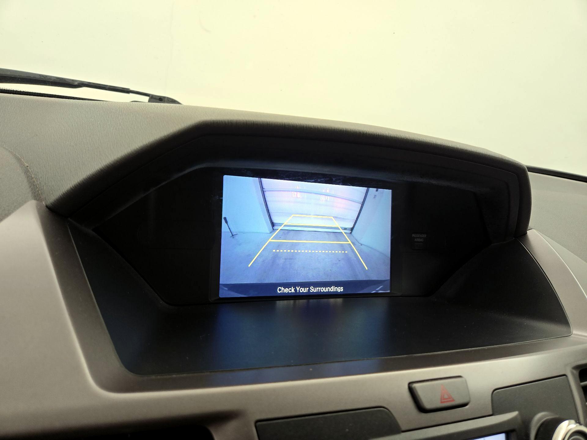 Thumbnail: 2017 Honda Odyssey - 14