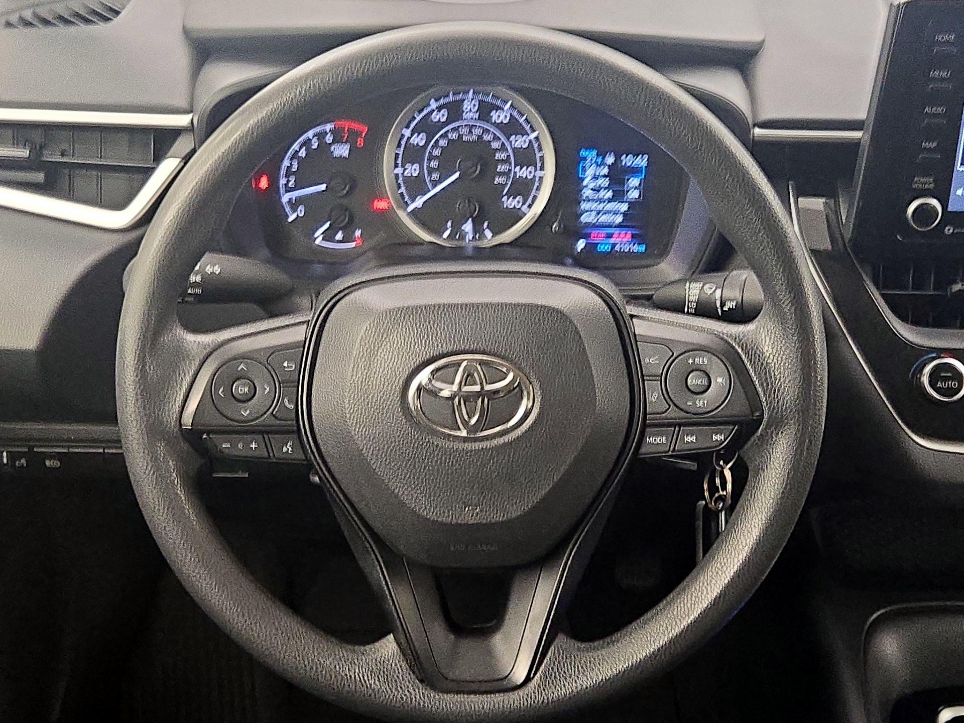 Thumbnail: 2022 Toyota Corolla - 10