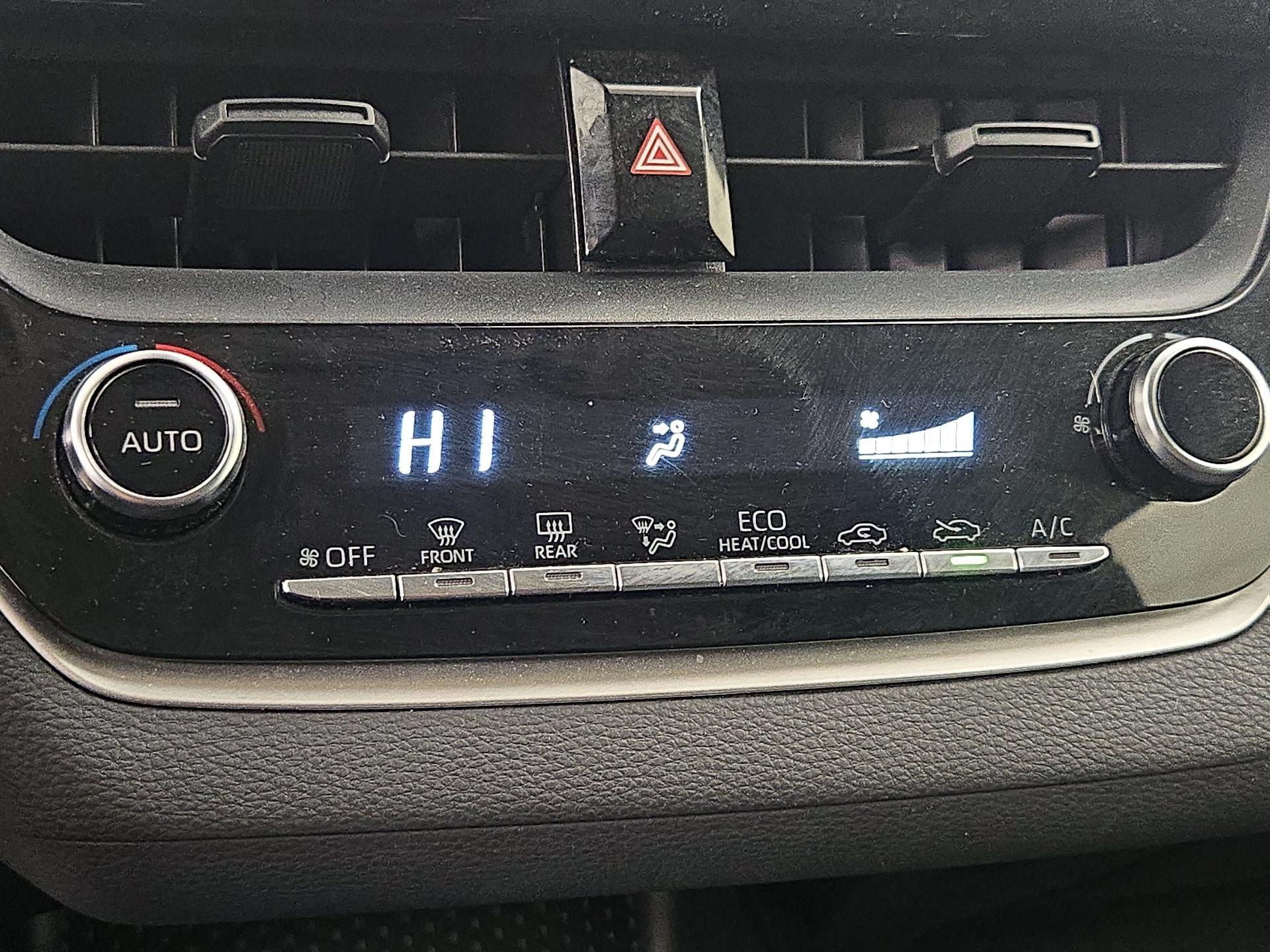 Thumbnail: 2022 Toyota Corolla - 16