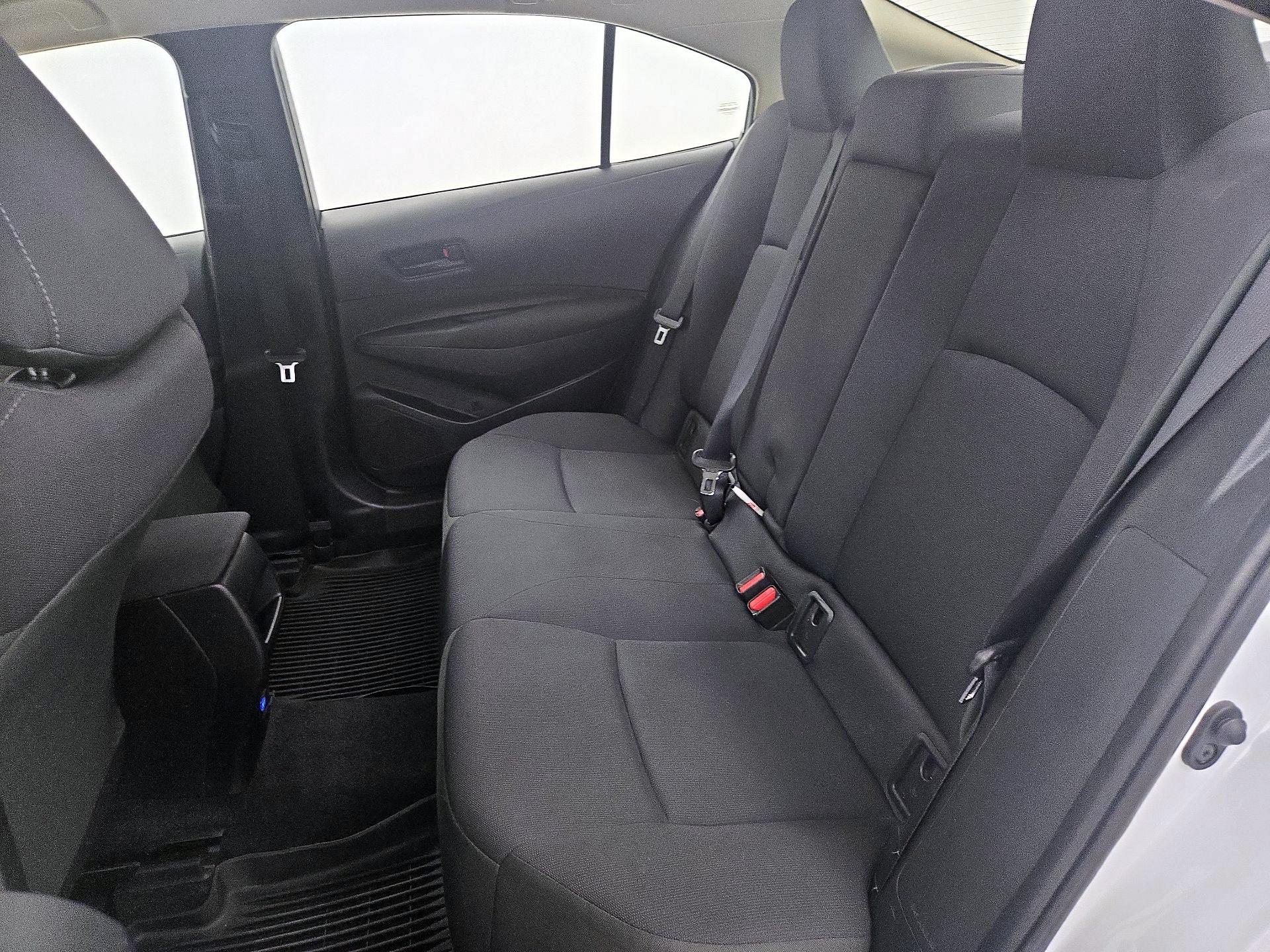 Thumbnail: 2022 Toyota Corolla - 18