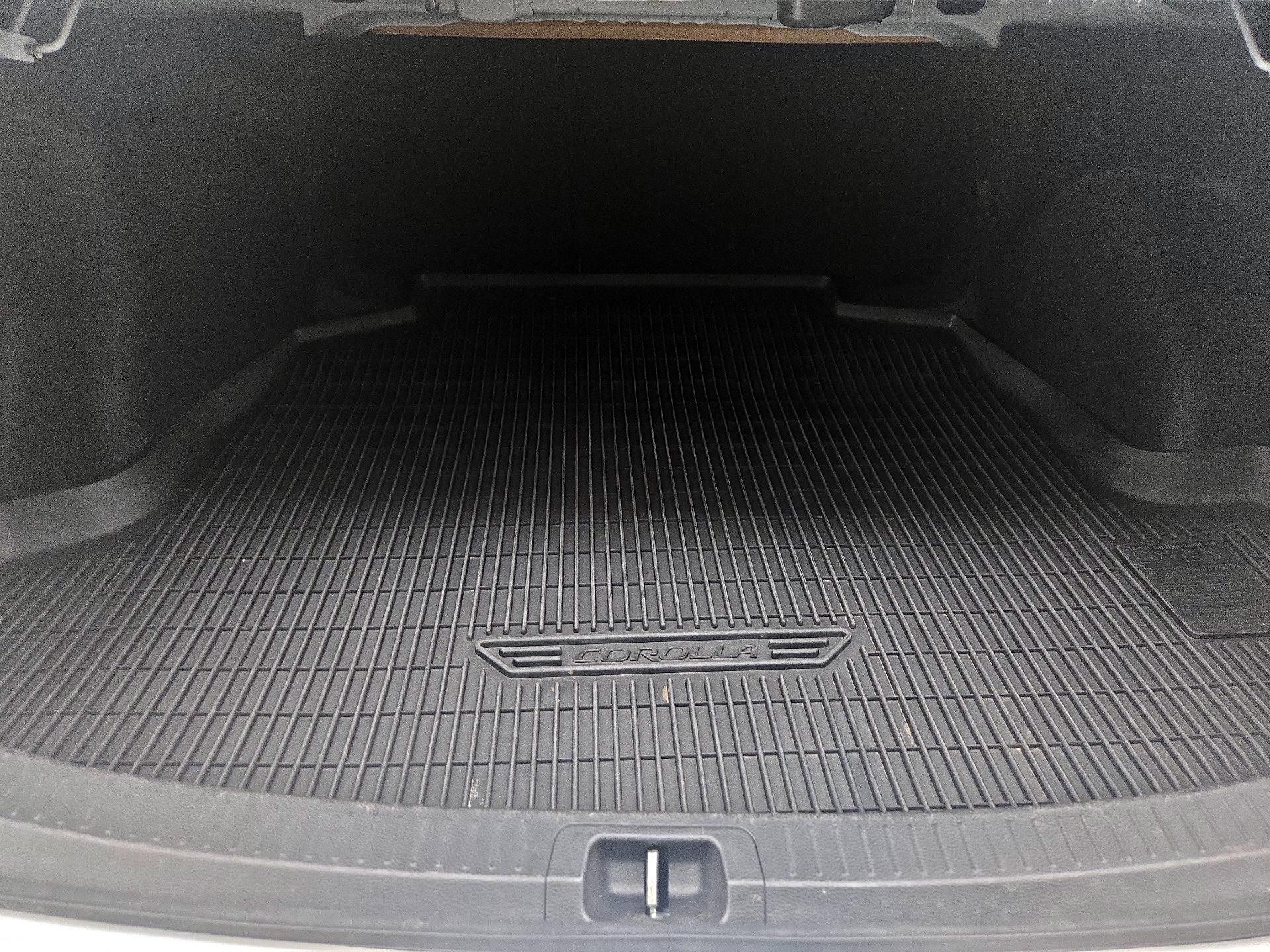 Thumbnail: 2022 Toyota Corolla - 19