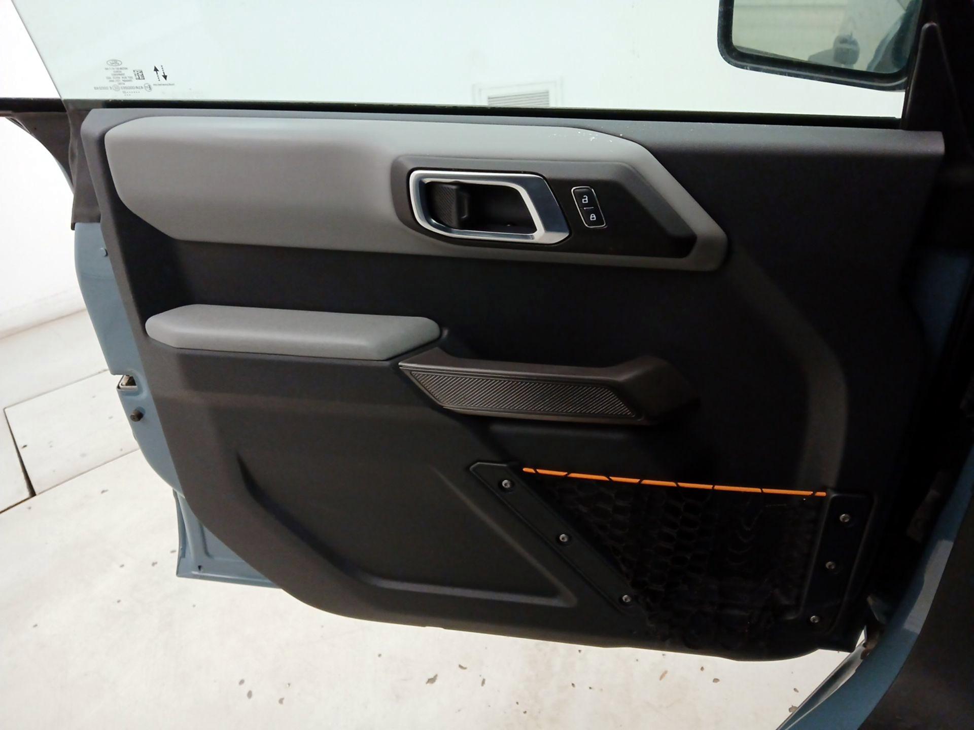 Thumbnail: 2022 Ford Bronco - 12