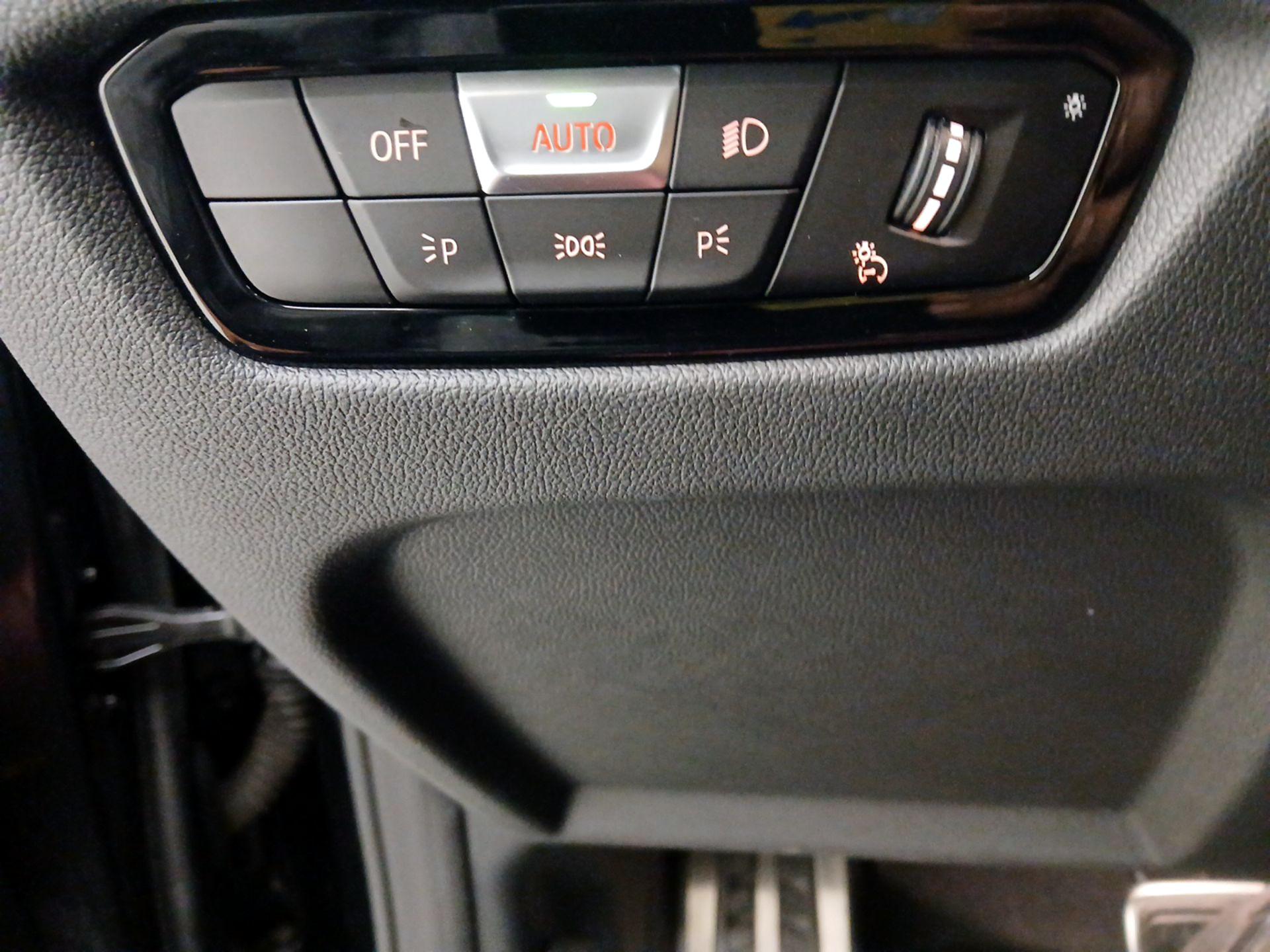 Thumbnail: 2024 BMW 4 Series - 13