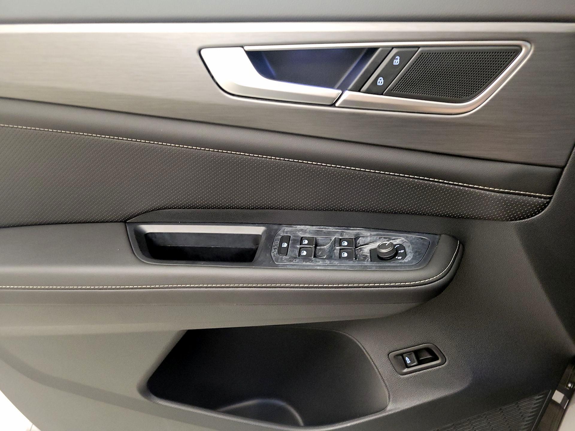 Thumbnail: 2025 Volkswagen Atlas - 12