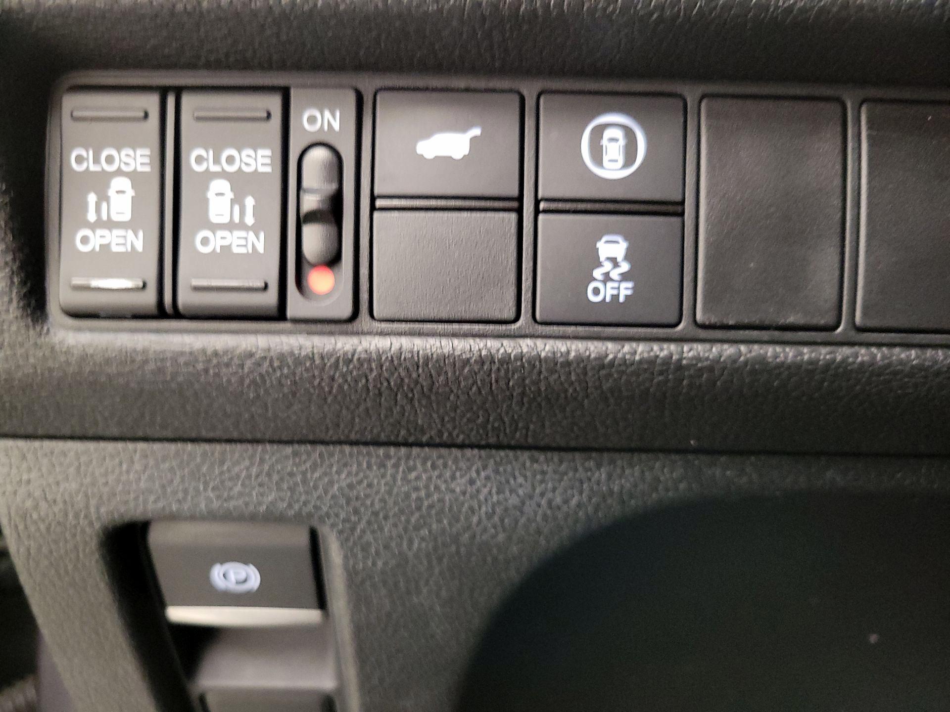 Thumbnail: 2024 Honda Odyssey - 13