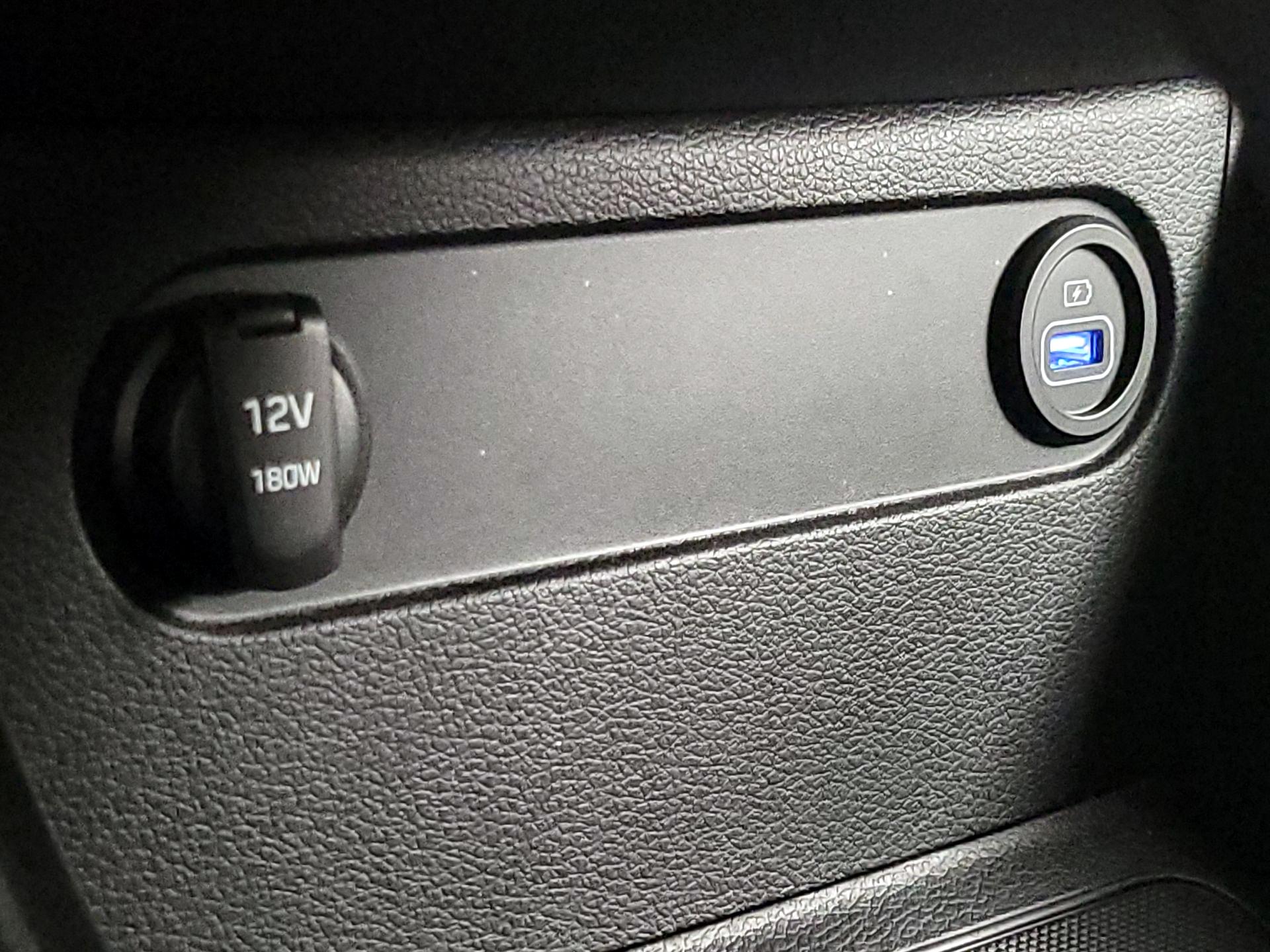 Thumbnail: 2021 Hyundai Santa Fe - 18