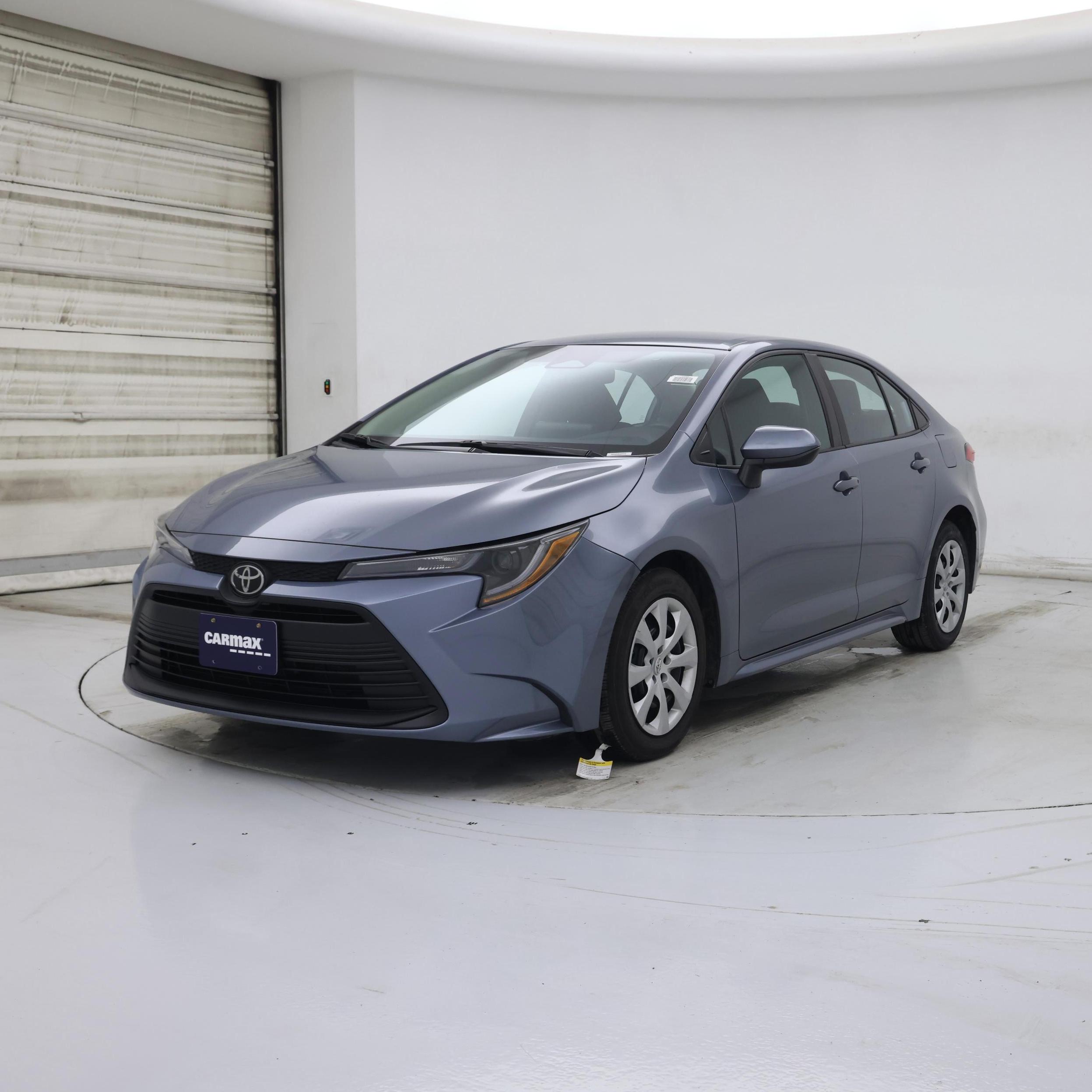 Thumbnail: 2023 Toyota Corolla - 4