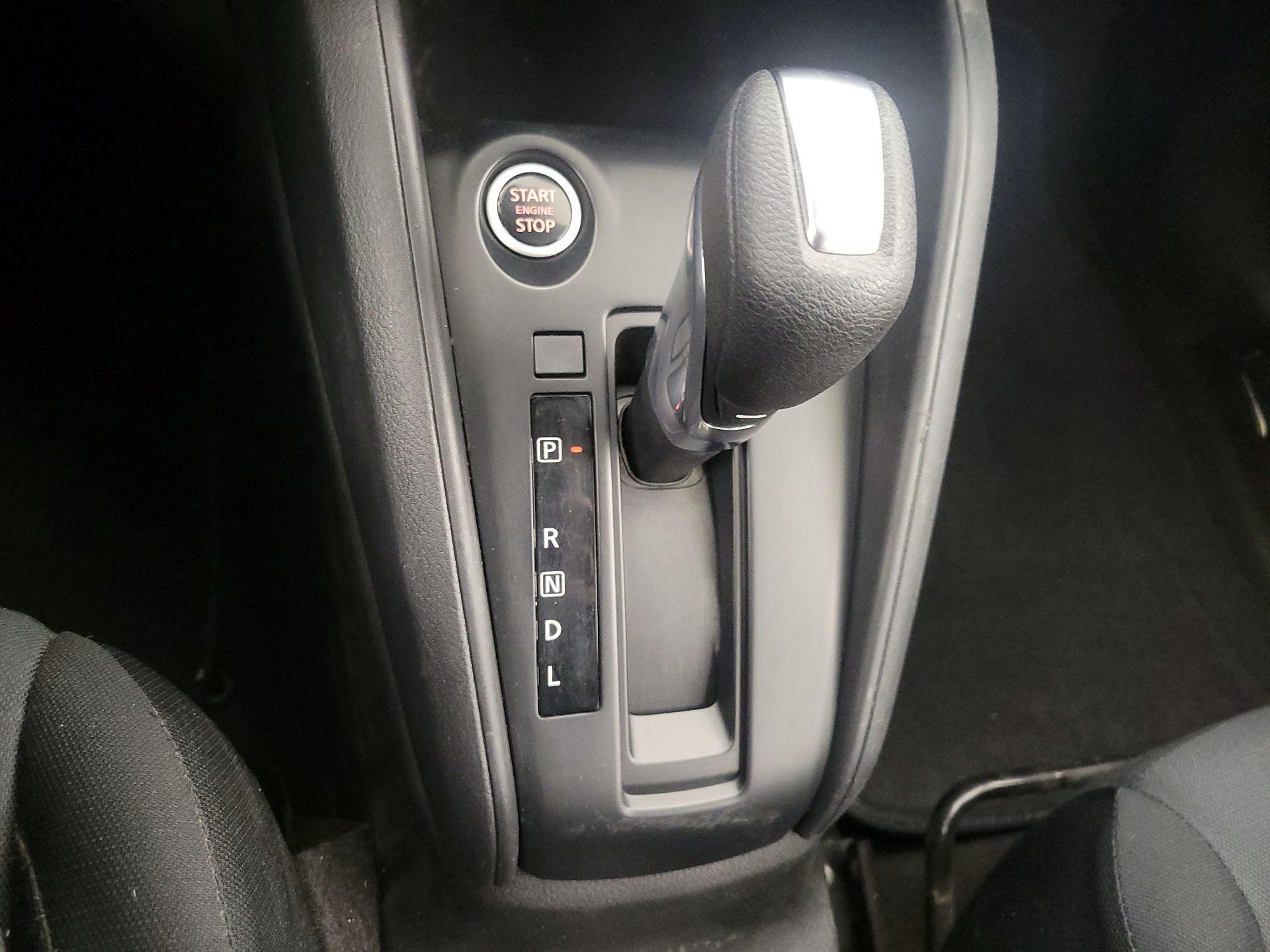 Thumbnail: 2023 Nissan Kicks - 17