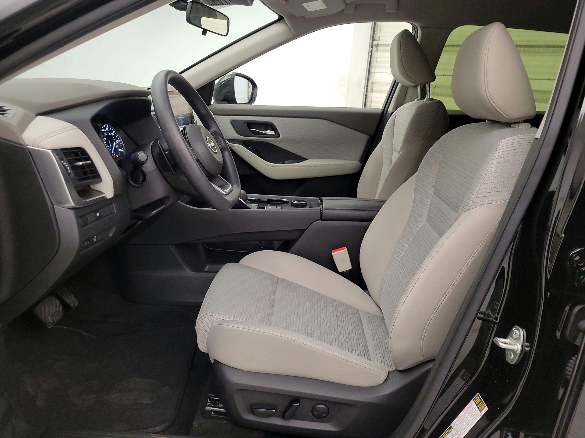 Thumbnail: 2023 Nissan Rogue - 11