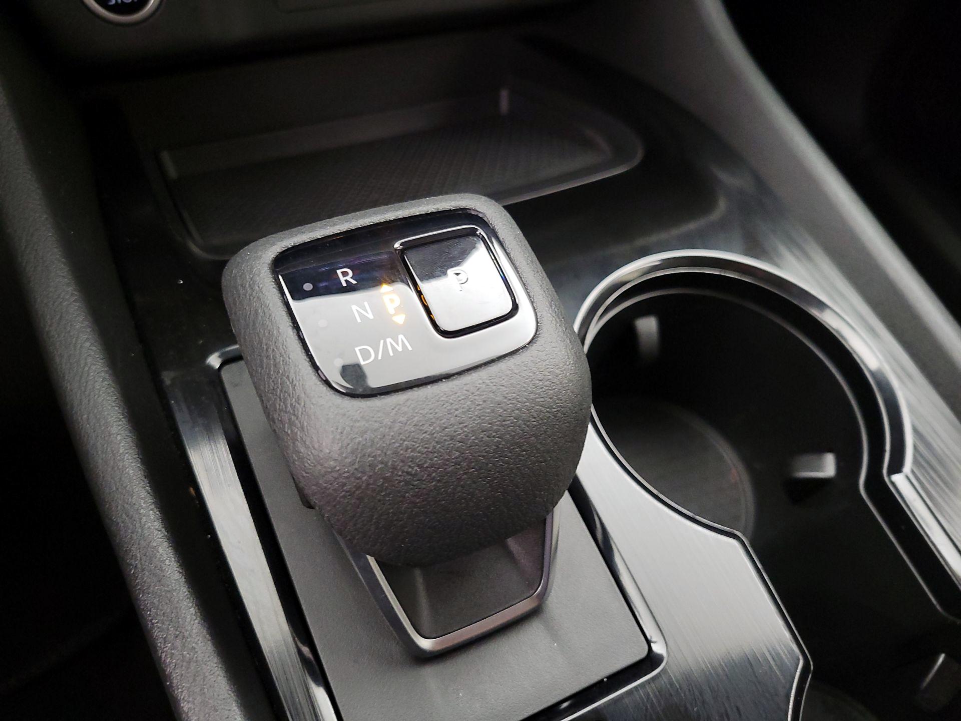 Thumbnail: 2023 Nissan Rogue - 17