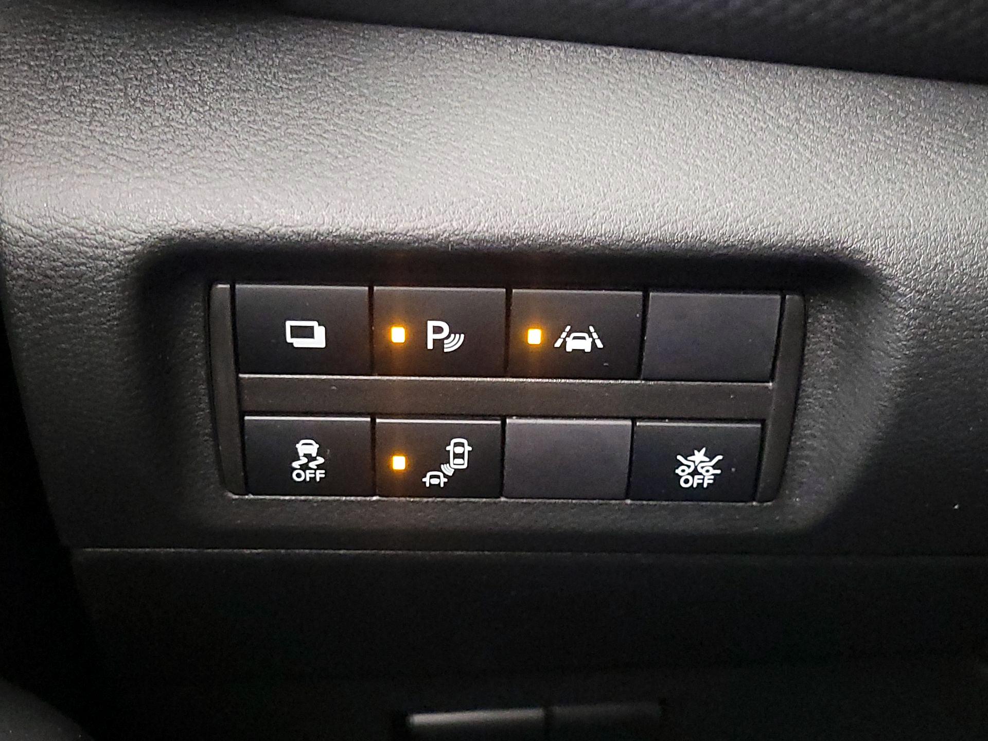 Thumbnail: 2023 Nissan Kicks - 13