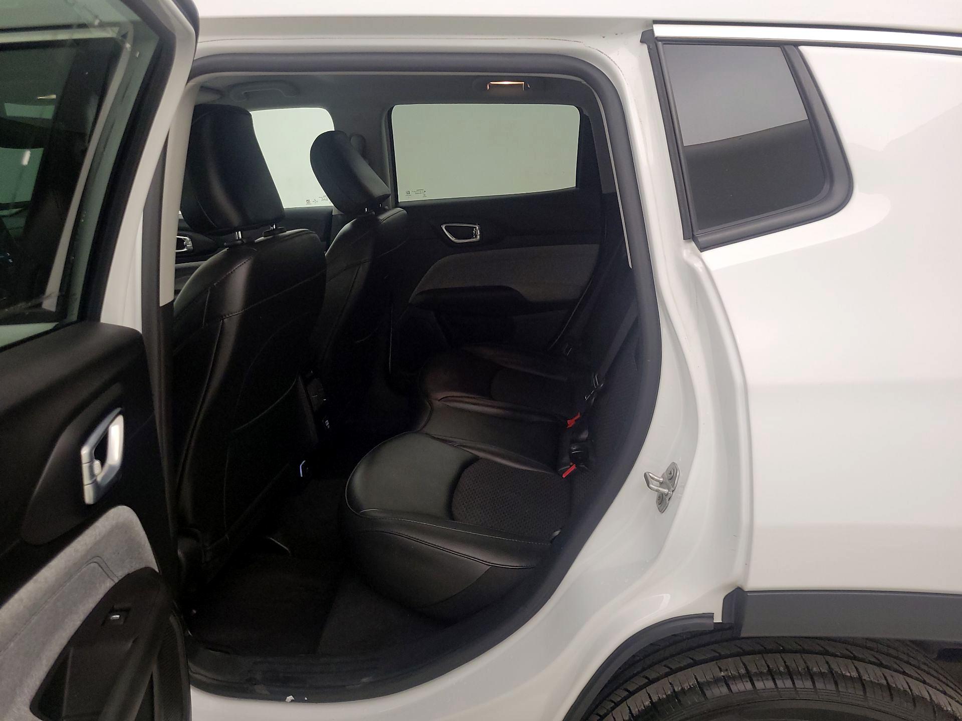 Thumbnail: 2022 Jeep Compass - 19