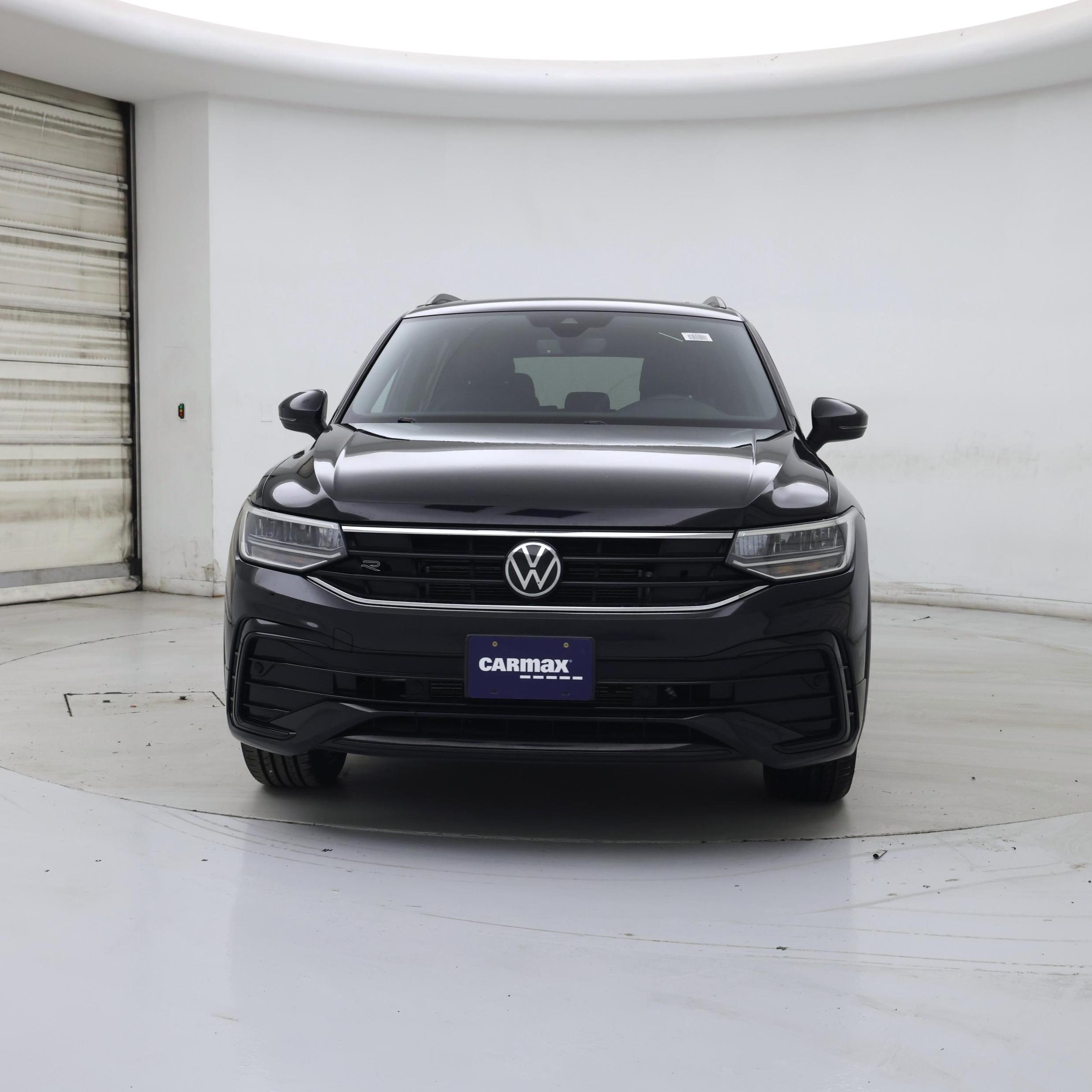 Thumbnail: 2022 Volkswagen Tiguan - 5