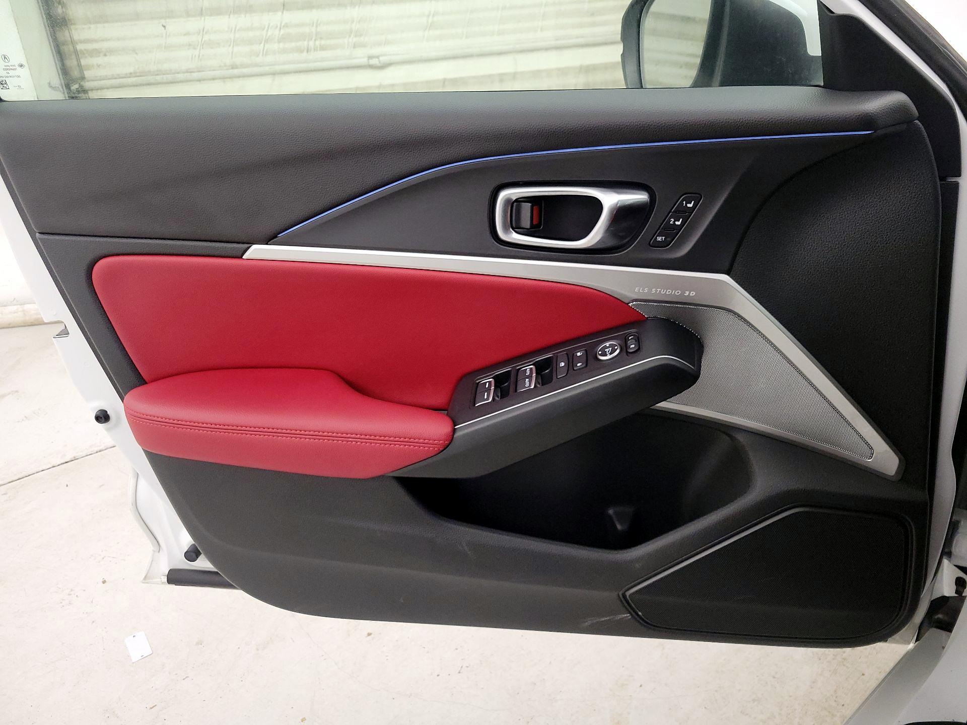 Thumbnail: 2023 Acura Integra - 12