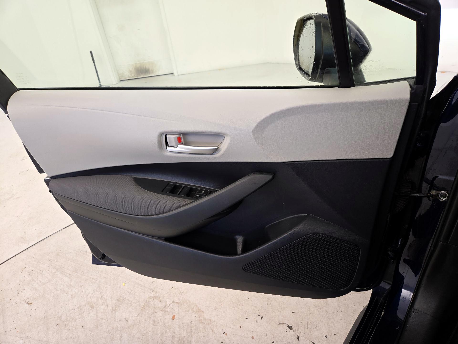 Thumbnail: 2020 Toyota Corolla - 12