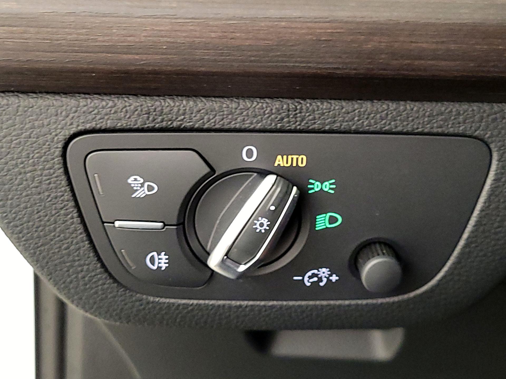 Thumbnail: 2023 Audi Q5 - 13