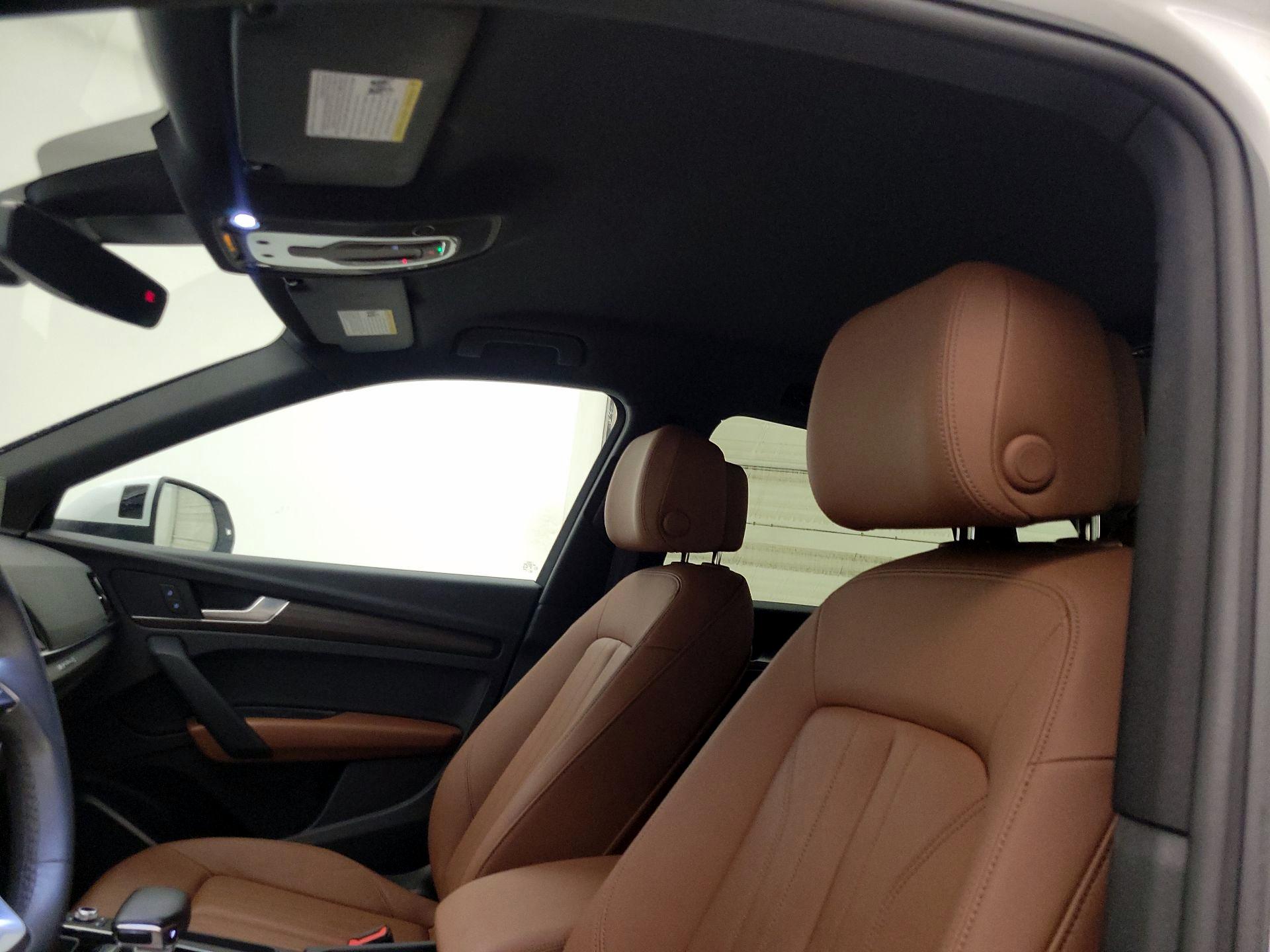 Thumbnail: 2023 Audi Q5 - 19