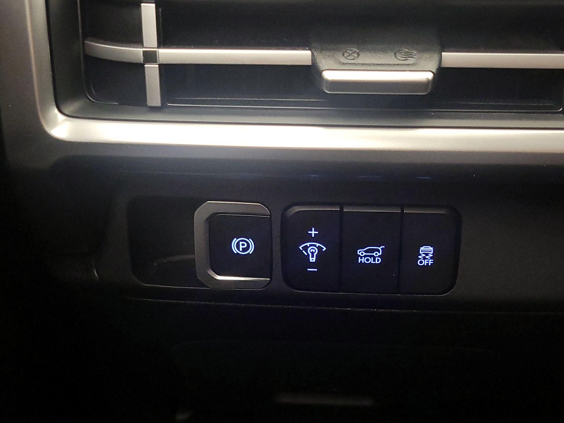 Thumbnail: 2024 Hyundai Santa Fe - 13