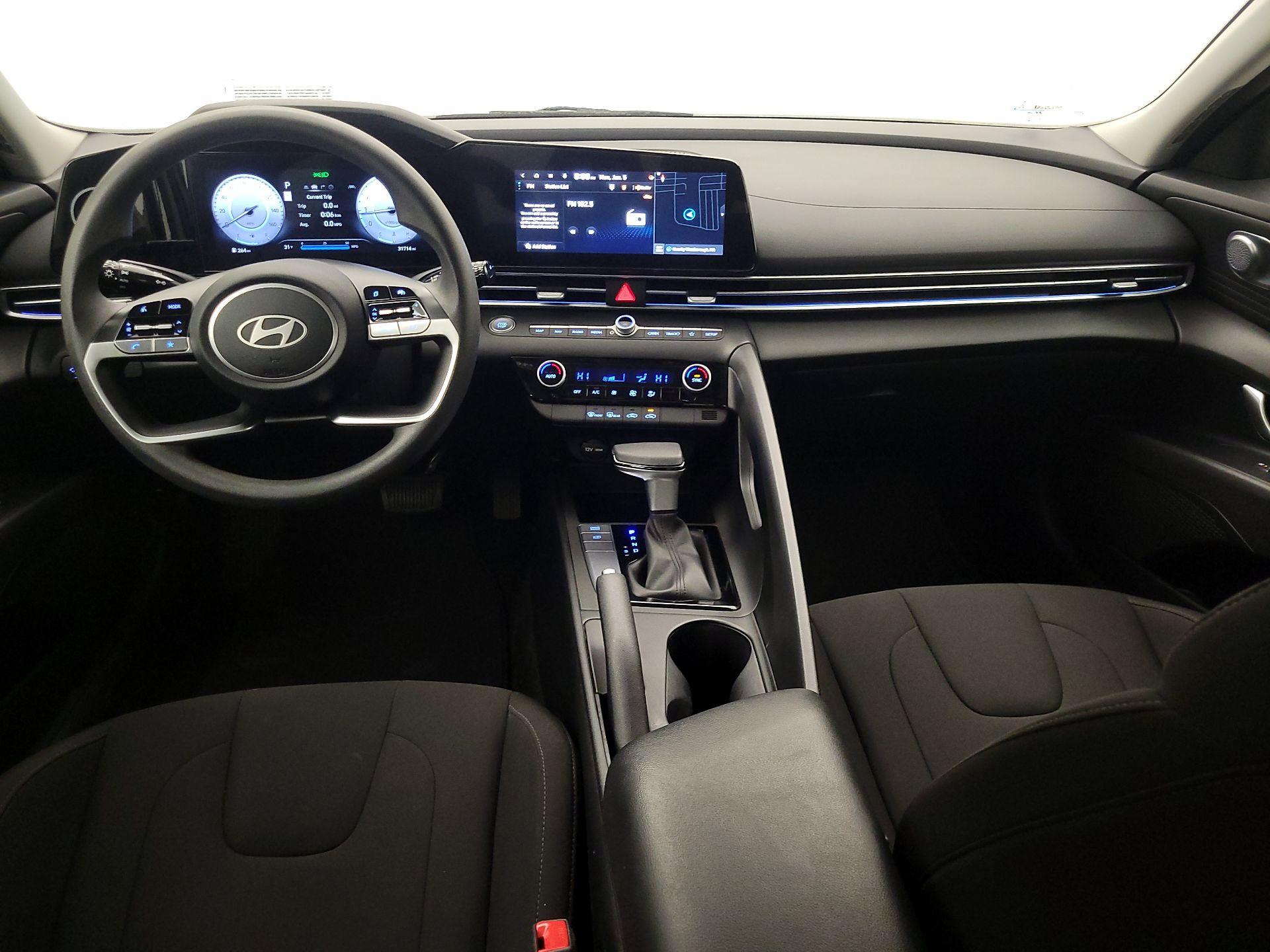 Thumbnail: 2024 Hyundai Elantra - 9