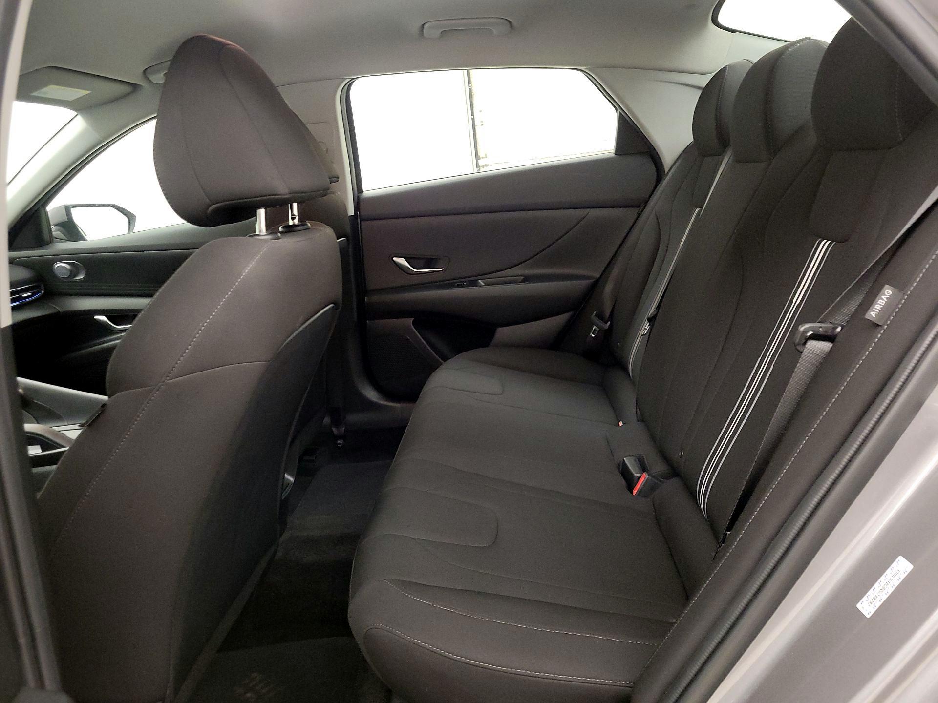 Thumbnail: 2024 Hyundai Elantra - 20