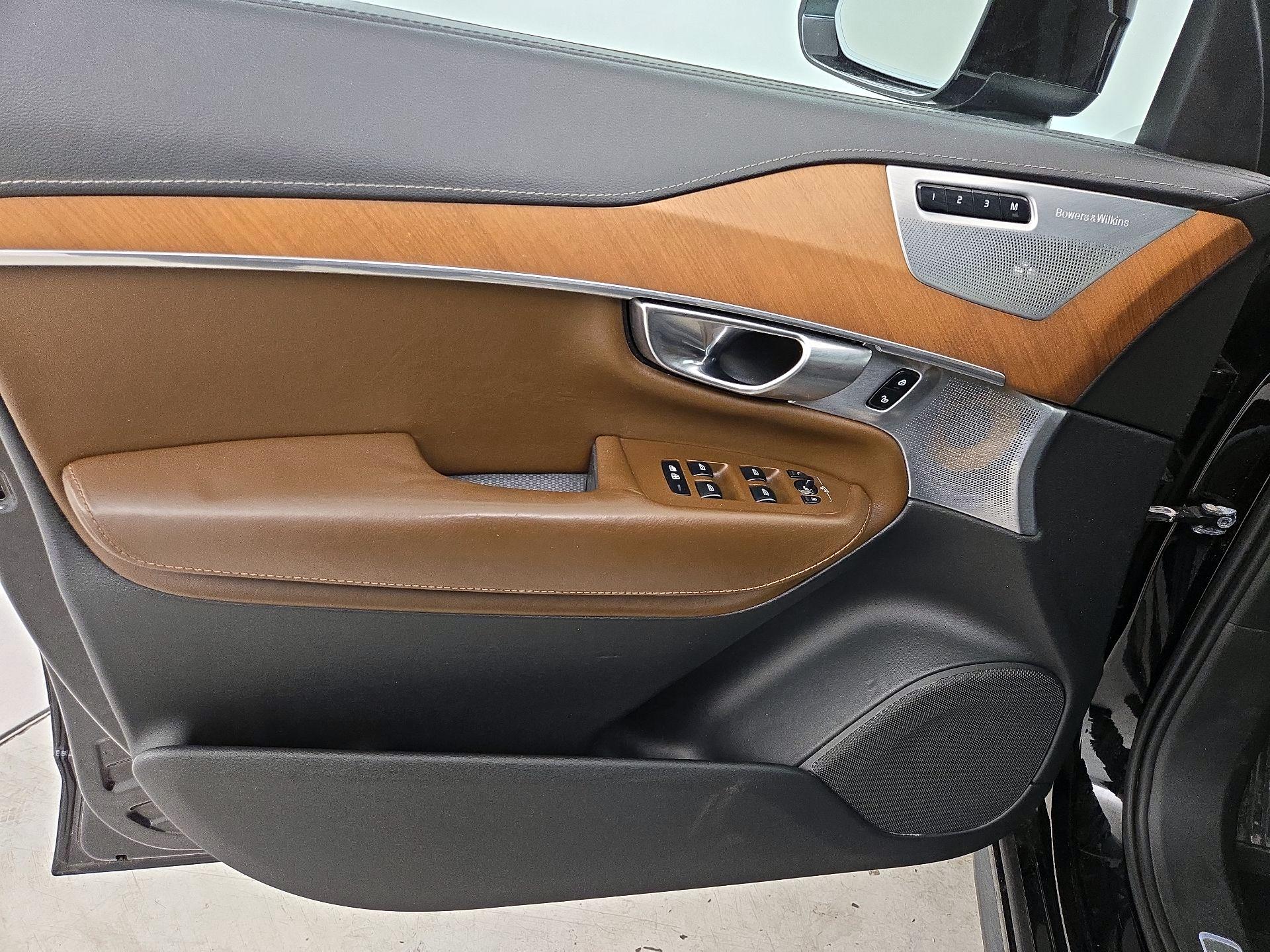 Thumbnail: 2019 Volvo XC90 - 12