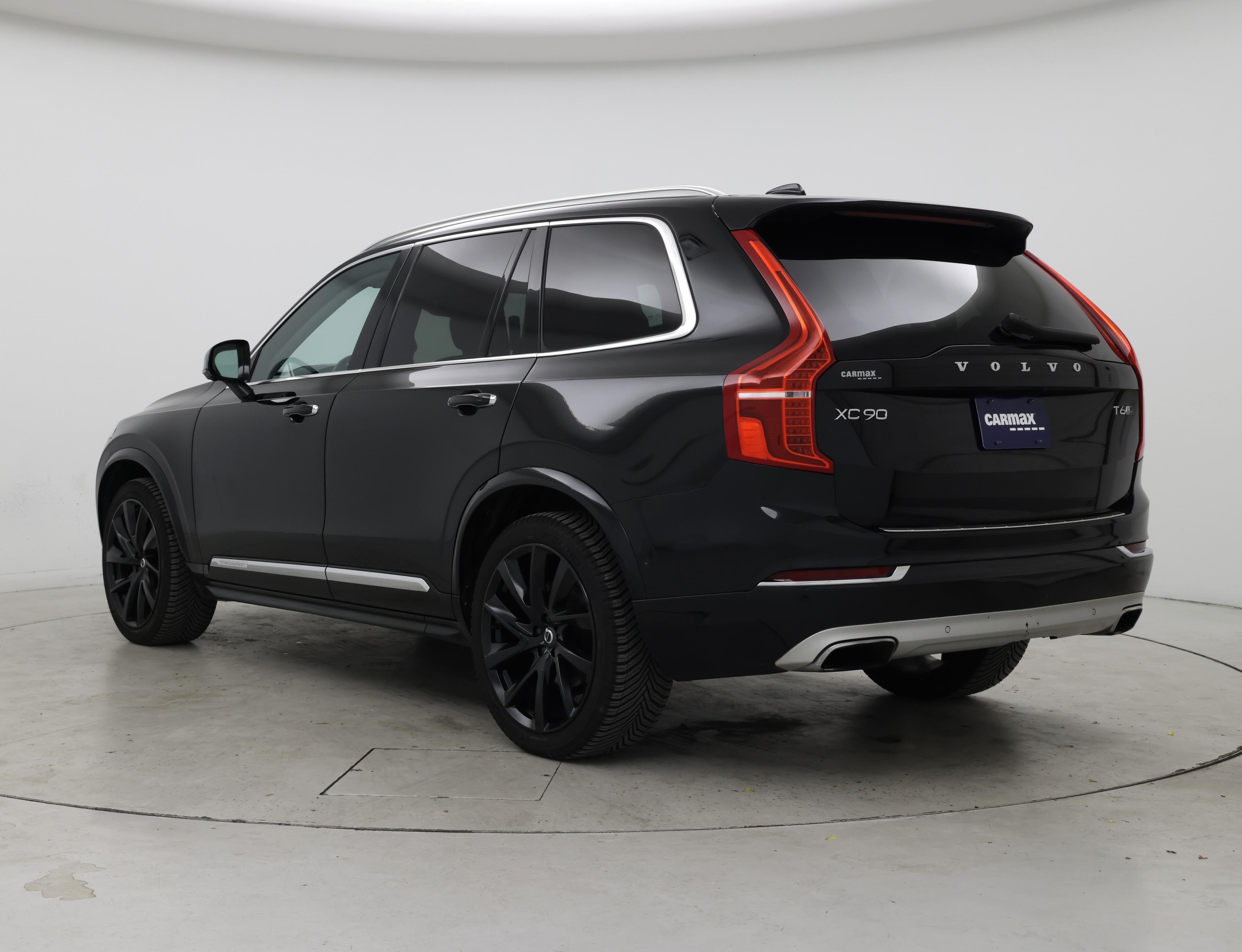 Thumbnail: 2019 Volvo XC90 - 2