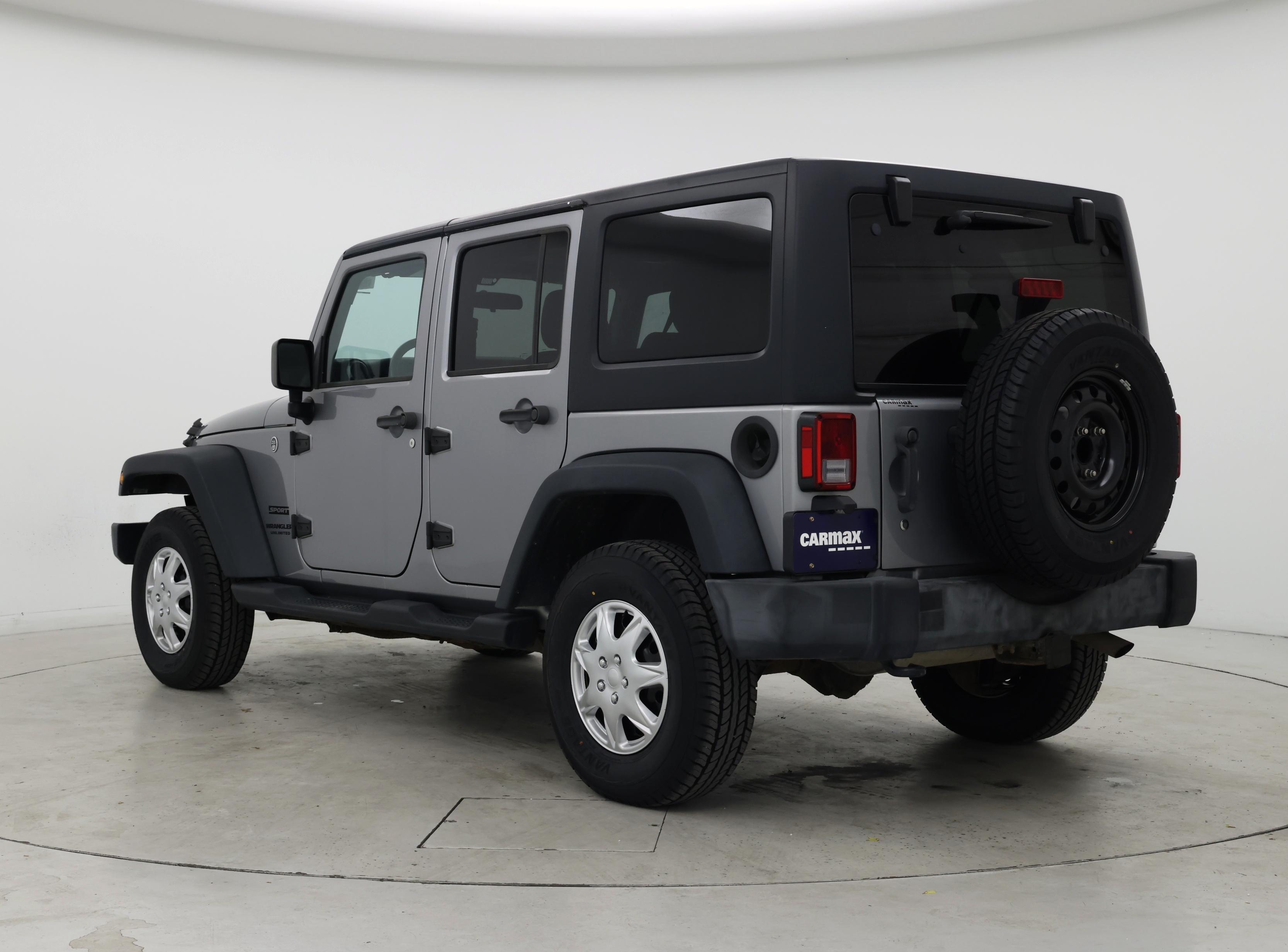 Thumbnail: 2016 Jeep Wrangler - 2