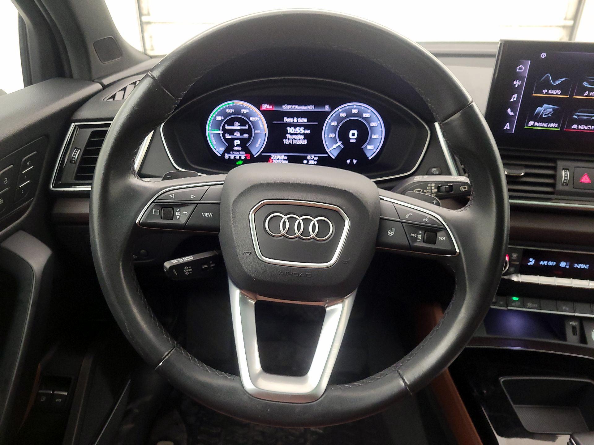 Thumbnail: 2023 Audi Q5 - 10