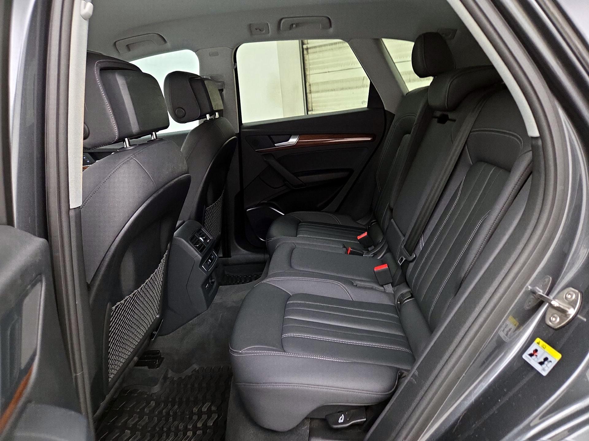 Thumbnail: 2023 Audi Q5 - 19