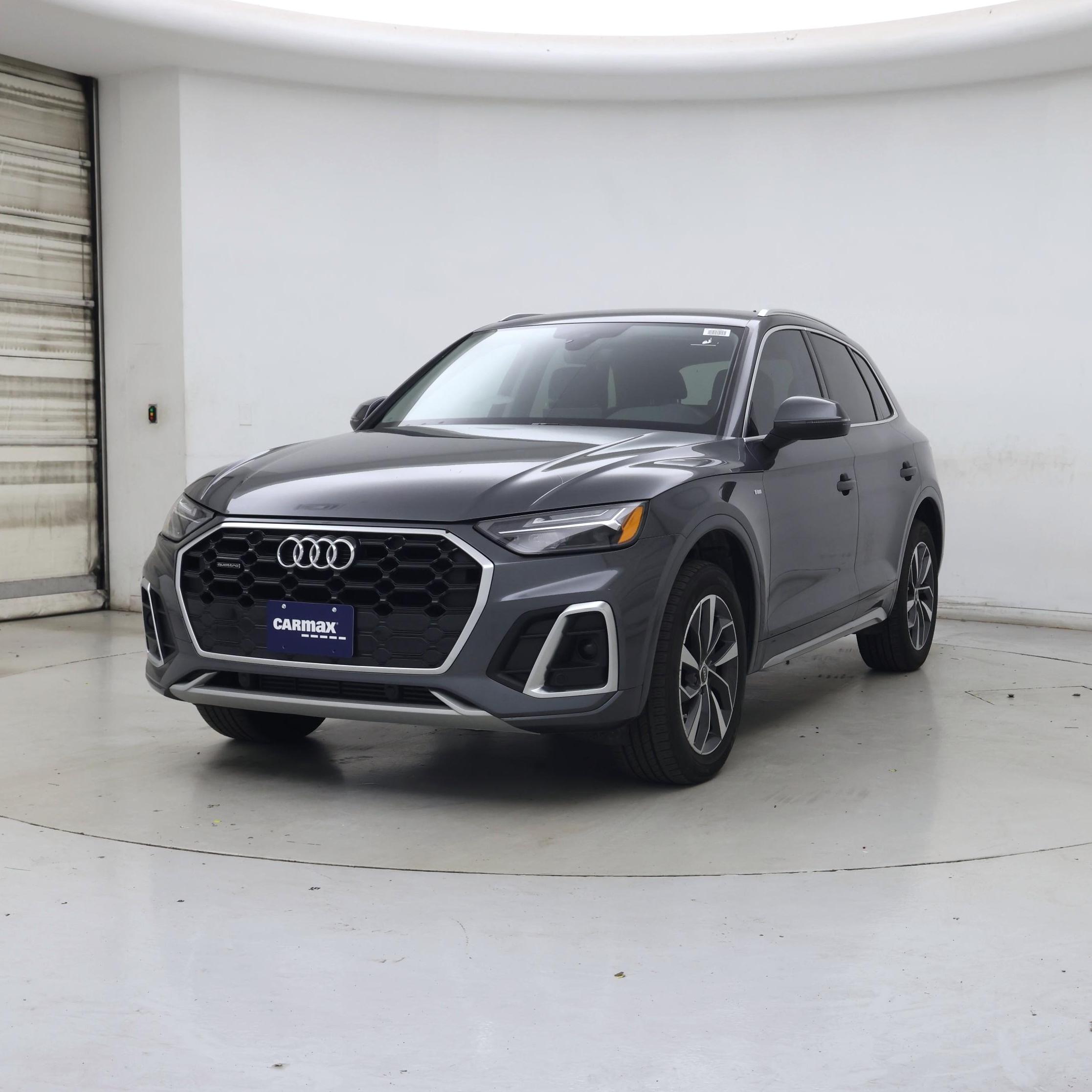 Thumbnail: 2023 Audi Q5 - 4