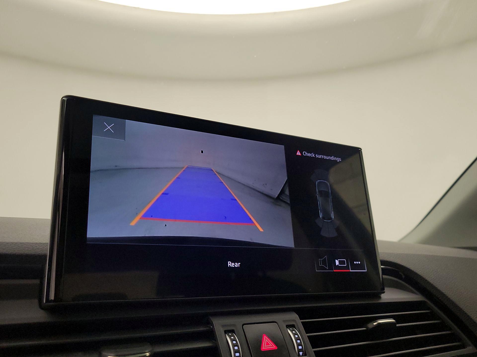 Thumbnail: 2022 Audi Q5 - 14