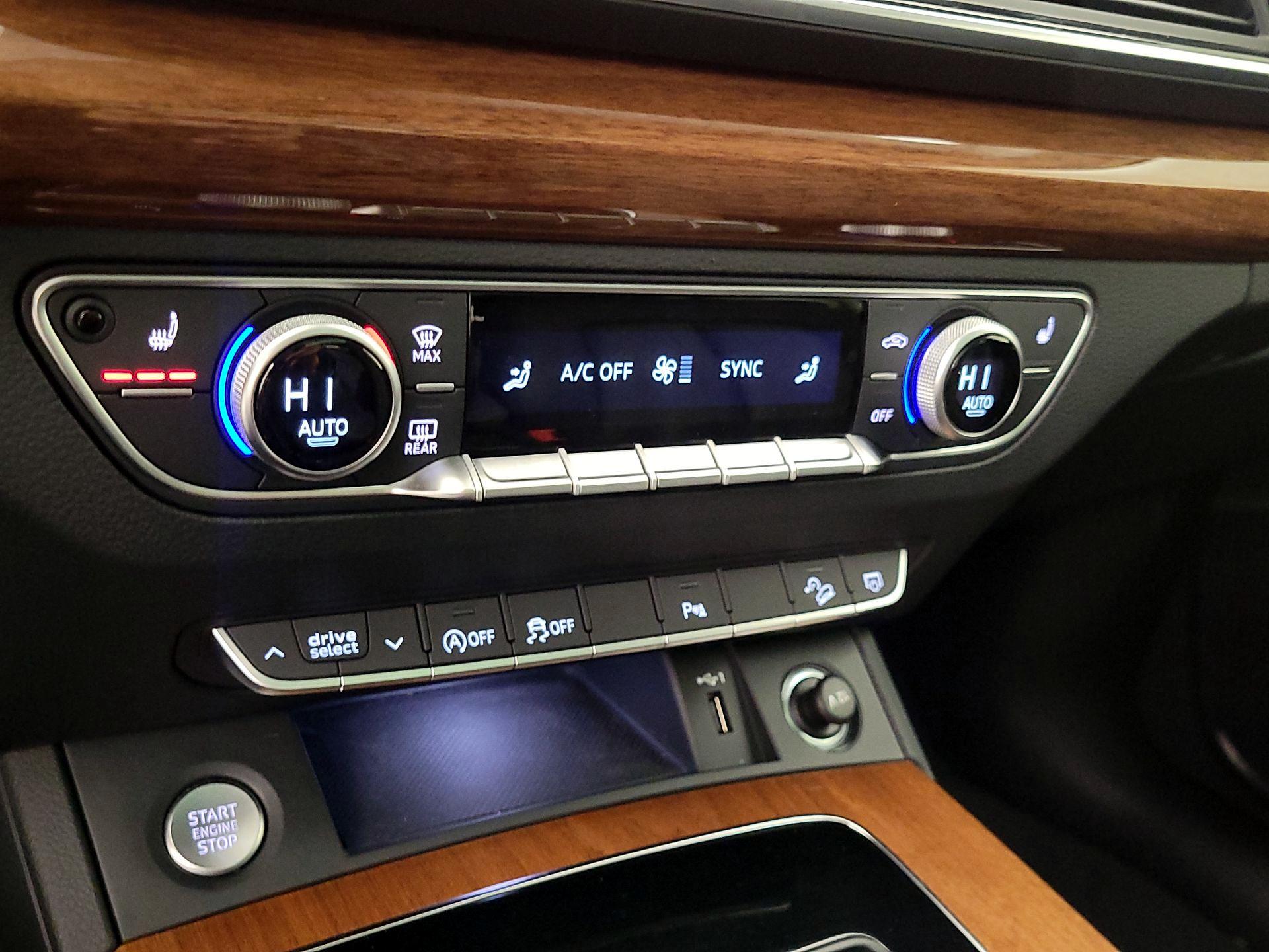 Thumbnail: 2022 Audi Q5 - 16