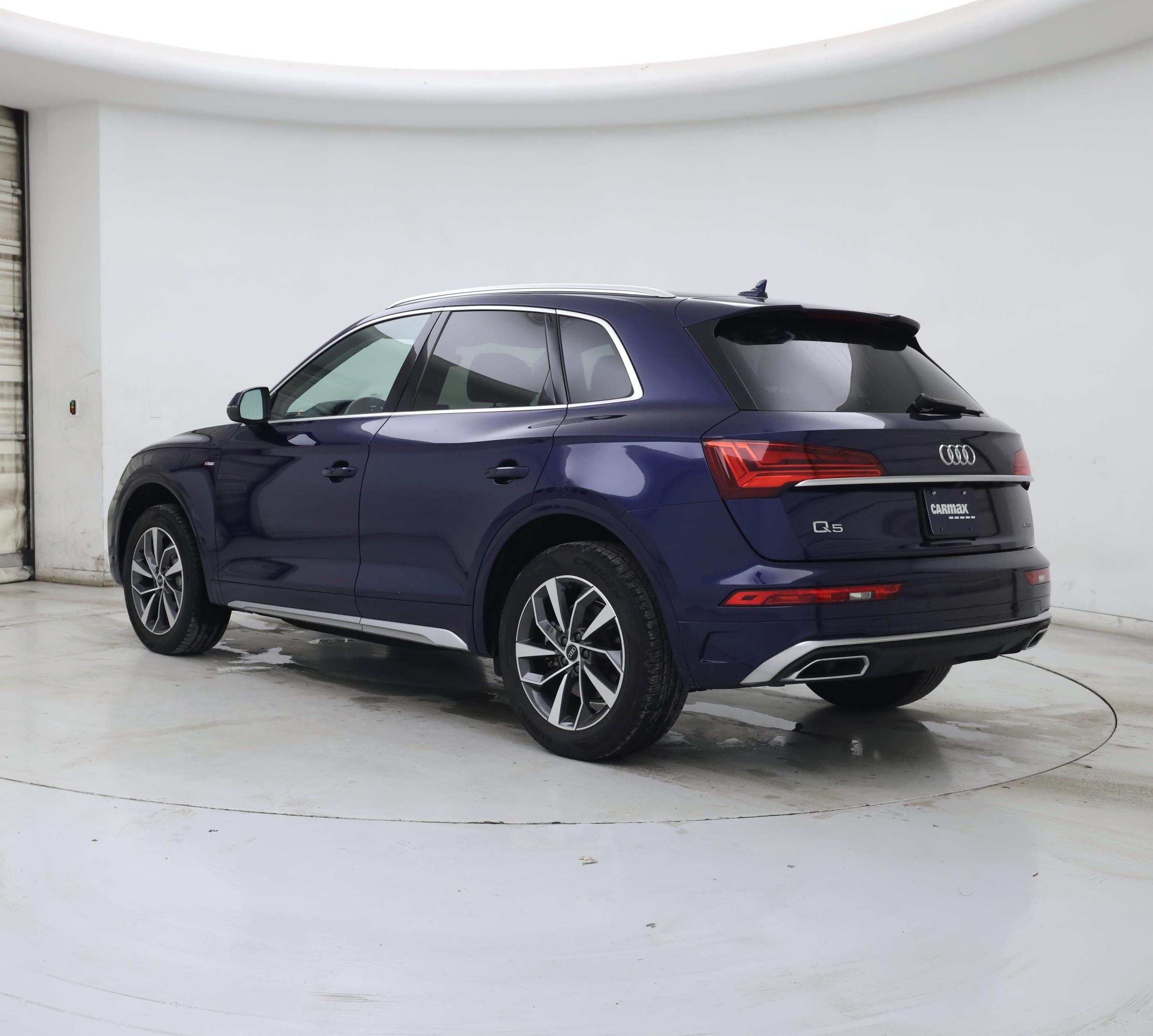Thumbnail: 2022 Audi Q5 - 2