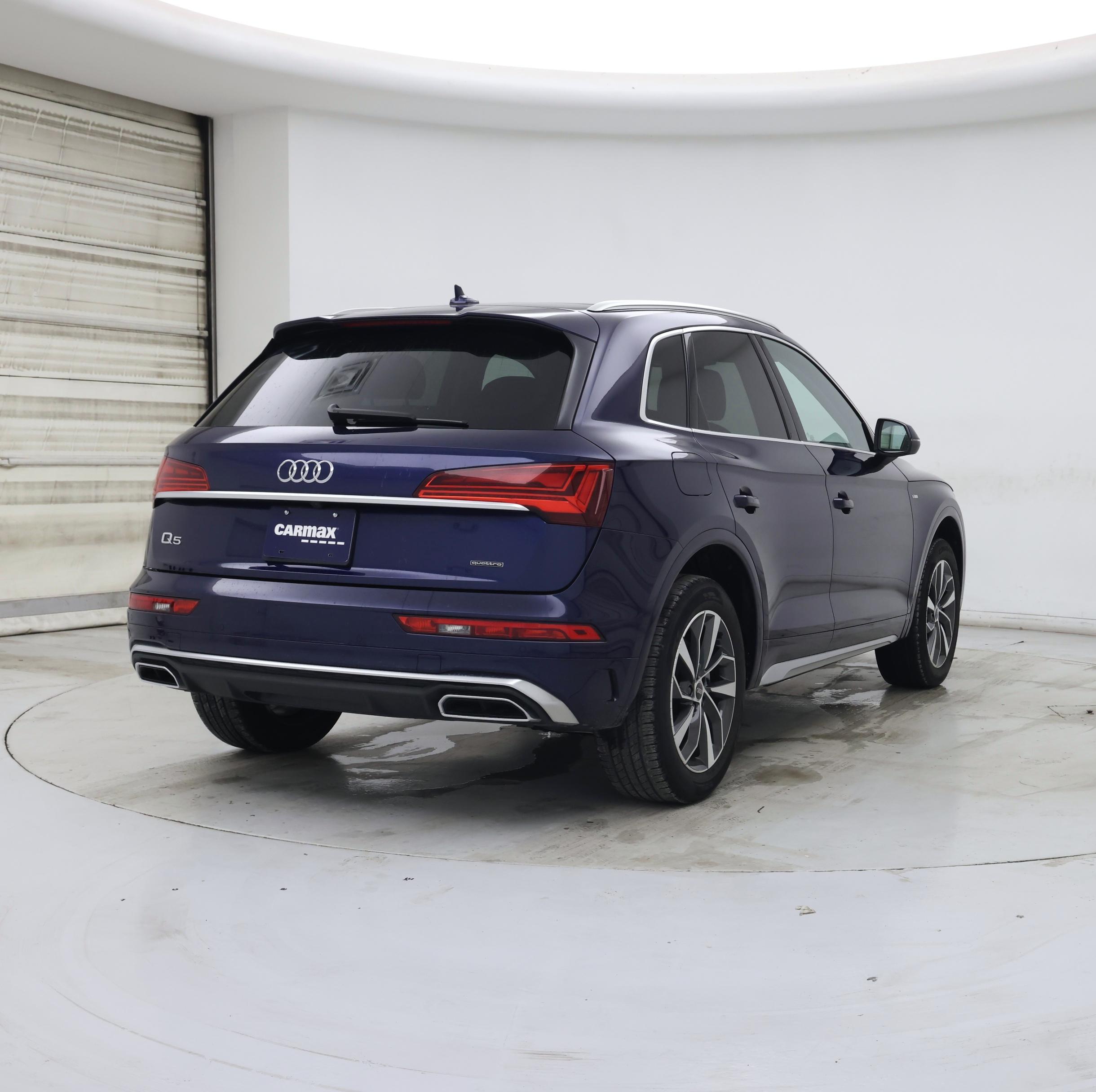Thumbnail: 2022 Audi Q5 - 8