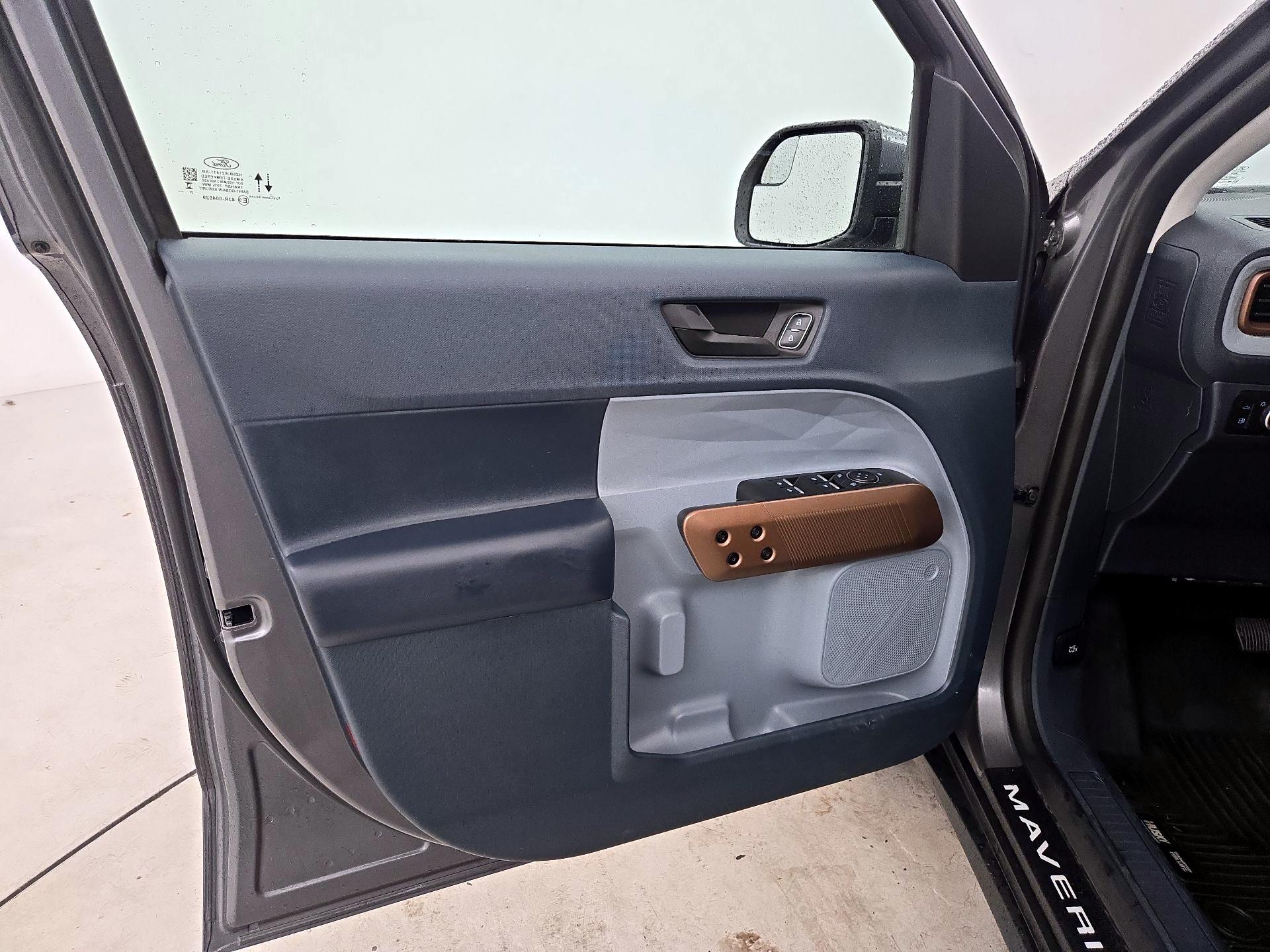 Thumbnail: 2023 Ford Maverick - 12