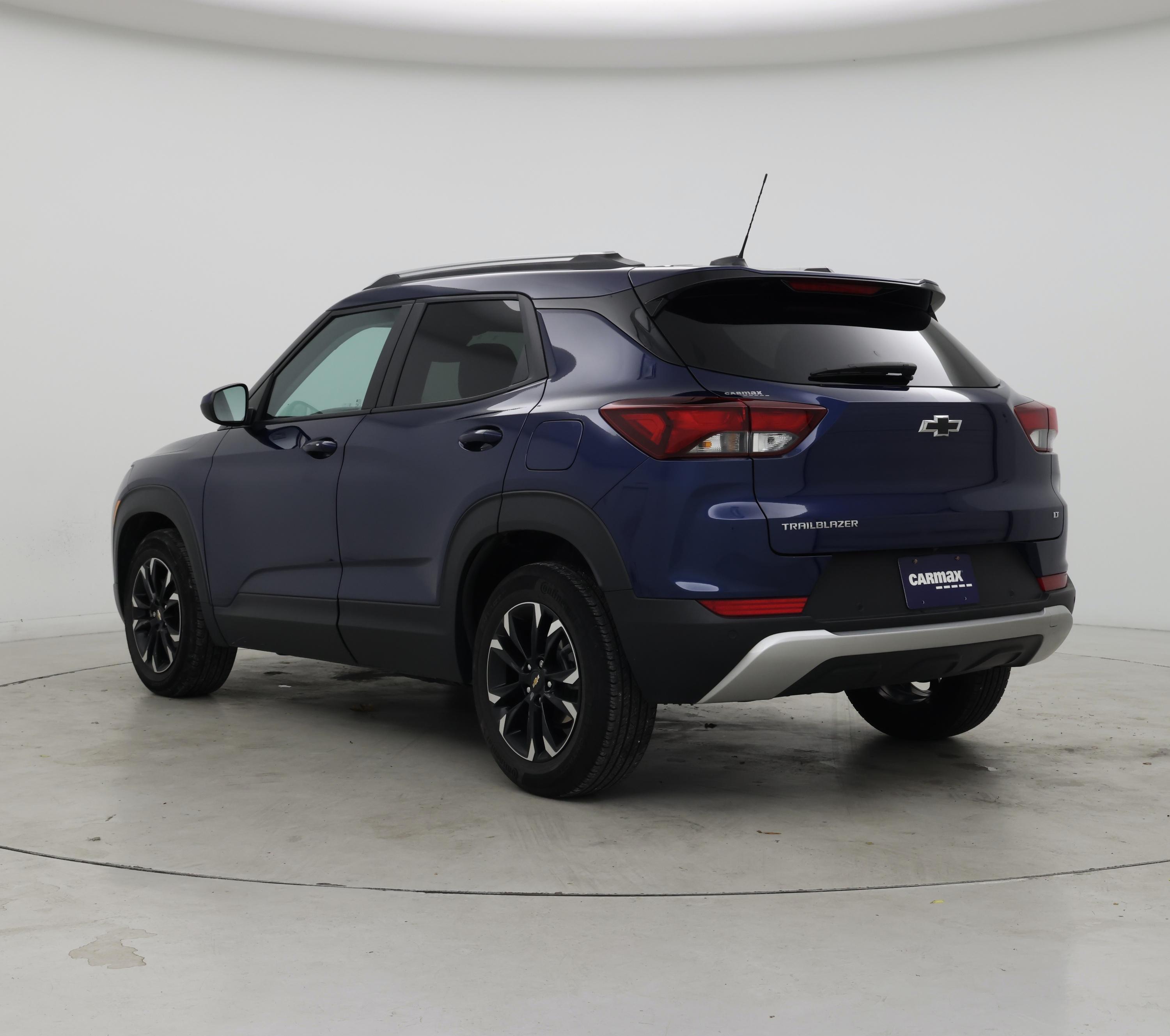 Thumbnail: 2023 Chevrolet TrailBlazer - 2