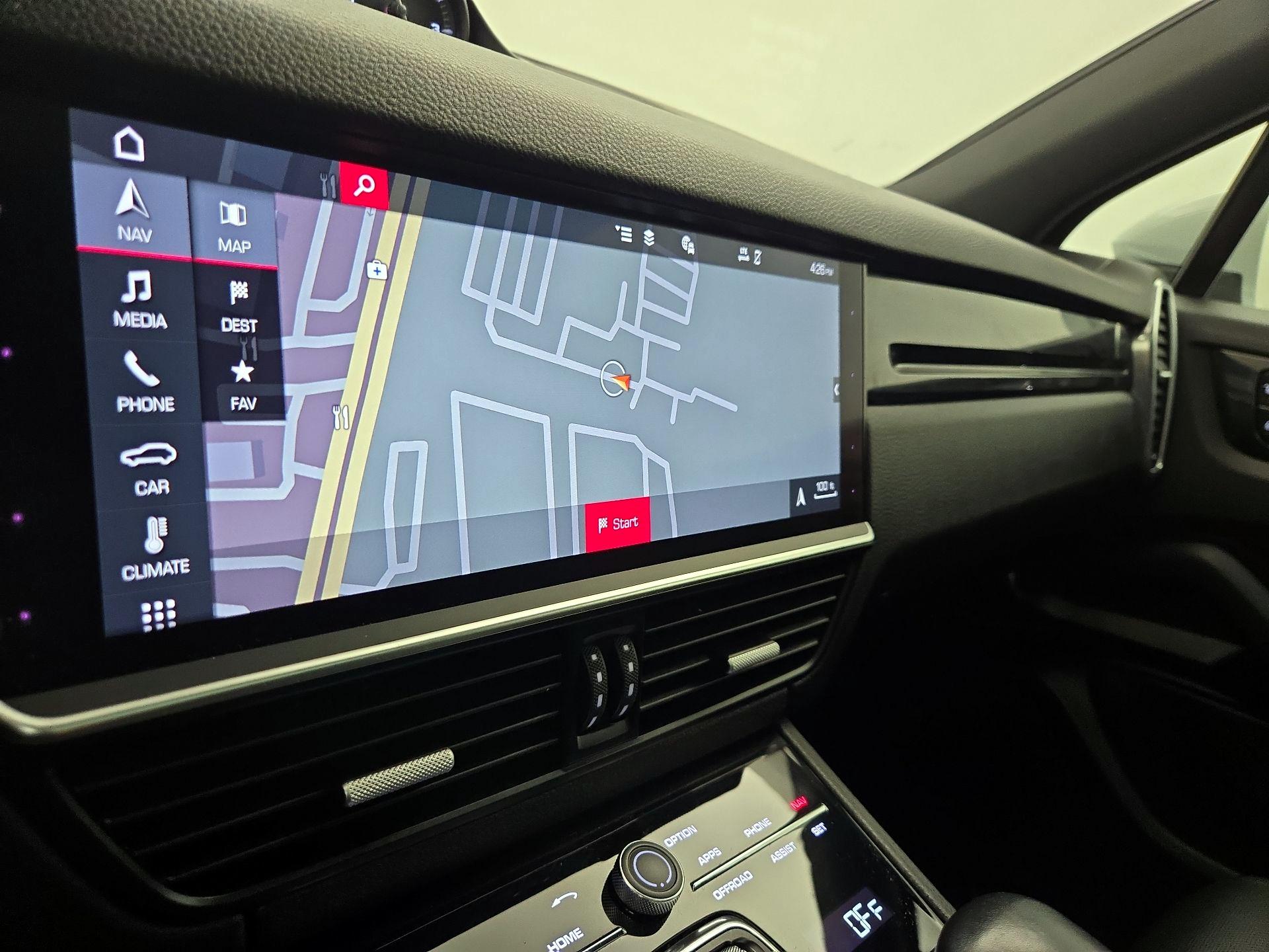 Thumbnail: 2019 Porsche Cayenne - 14