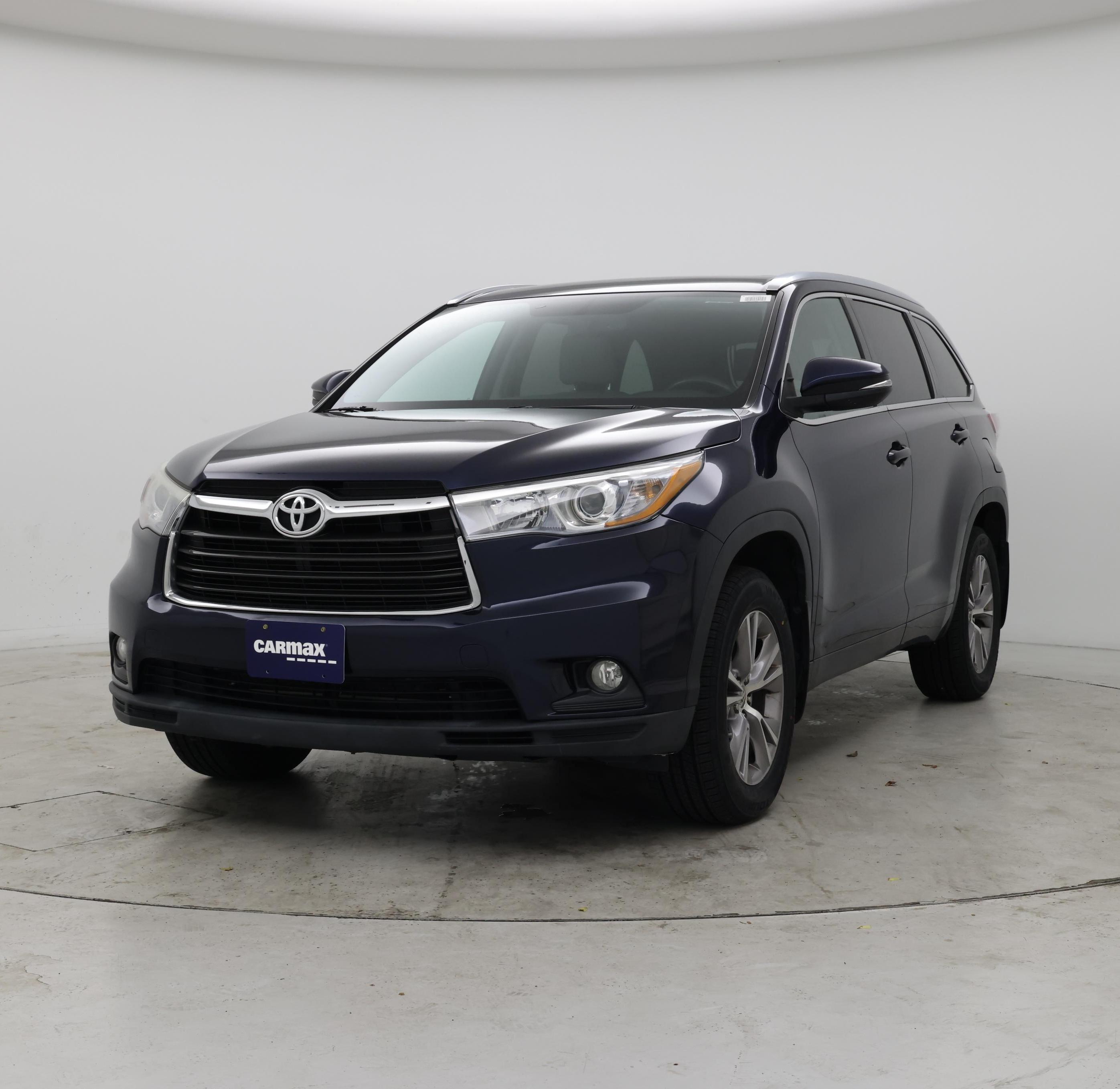 Thumbnail: 2015 Toyota Highlander - 4
