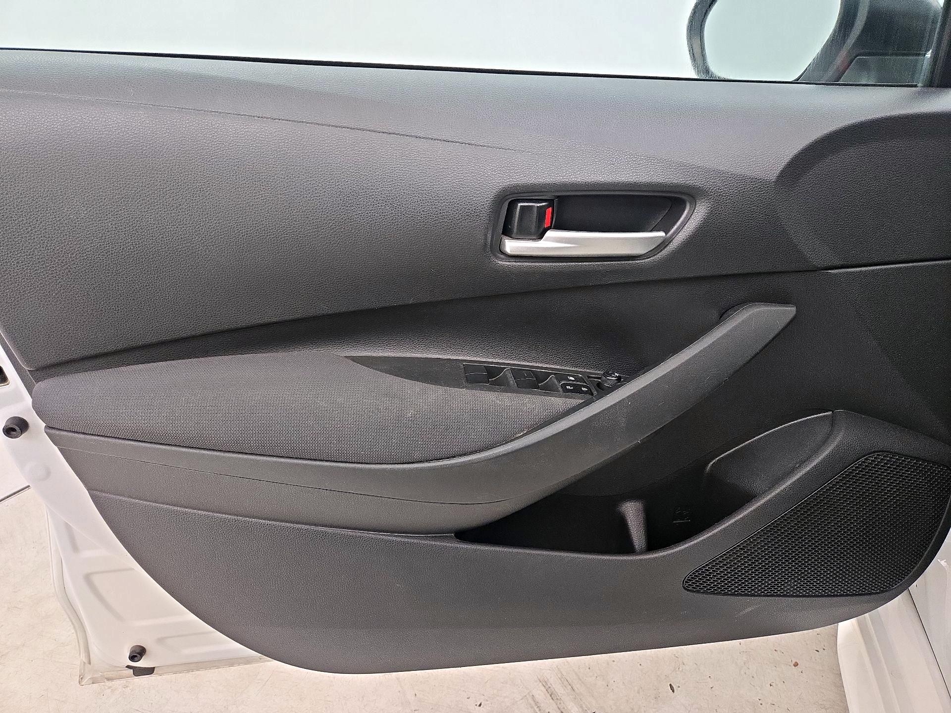 Thumbnail: 2020 Toyota Corolla - 12