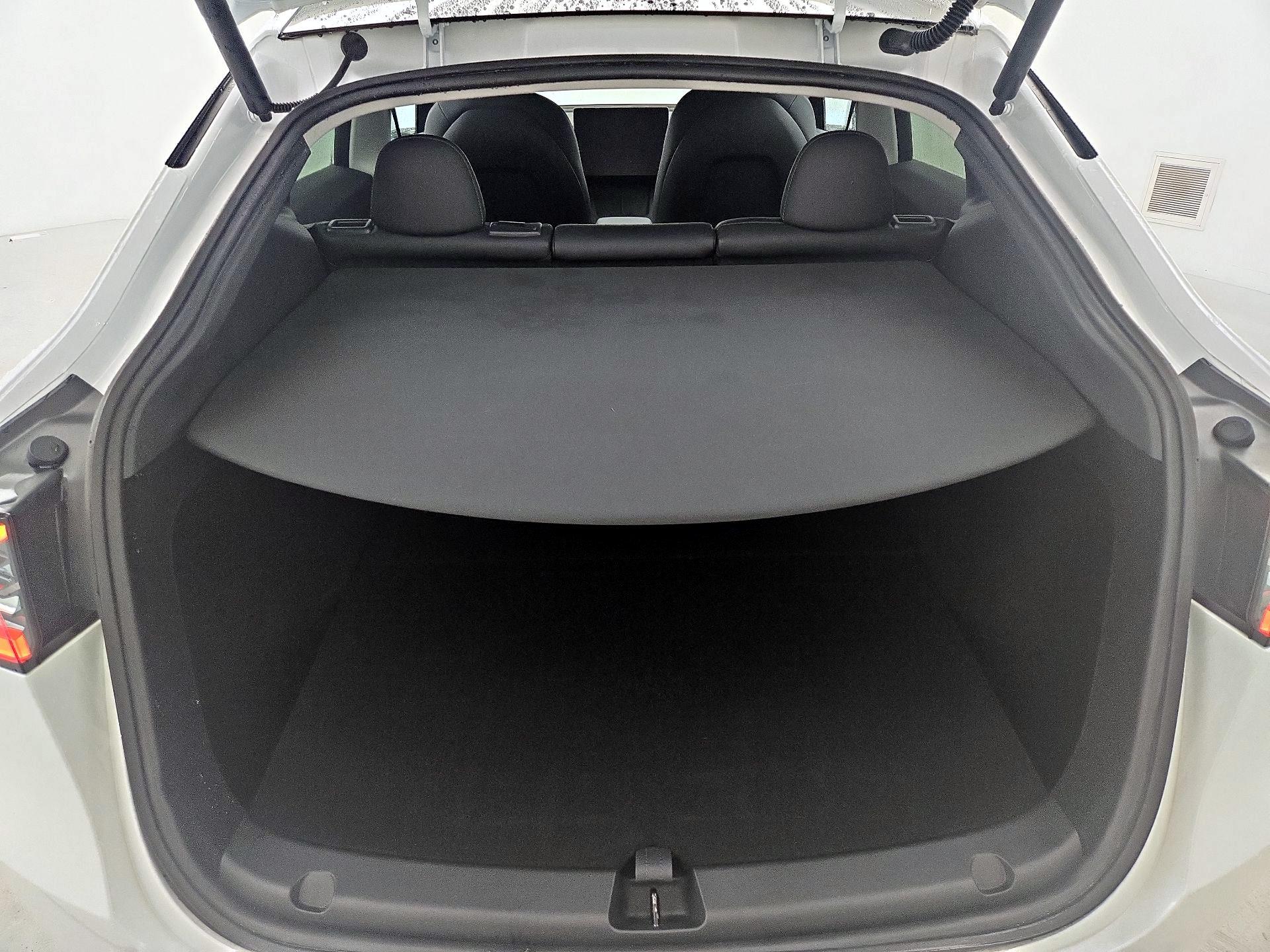 Thumbnail: 2023 Tesla Model Y - 20