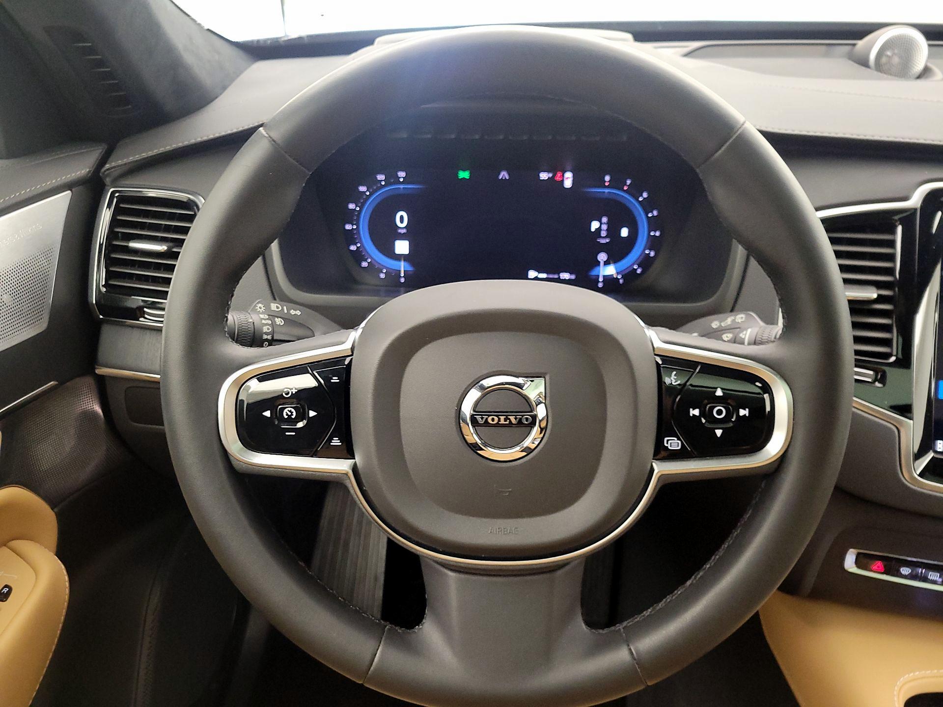 Thumbnail: 2024 Volvo XC90 - 10