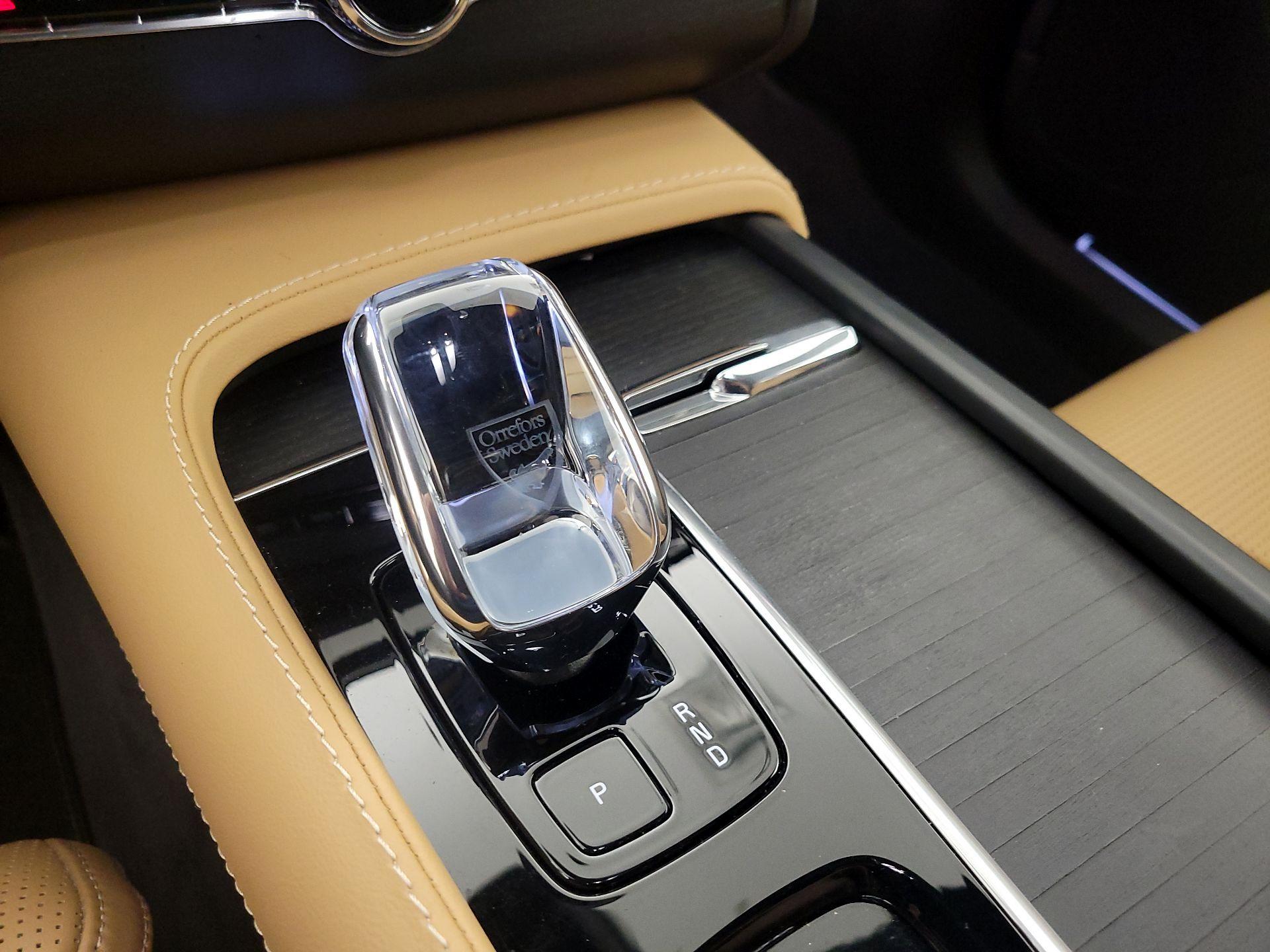 Thumbnail: 2024 Volvo XC90 - 18