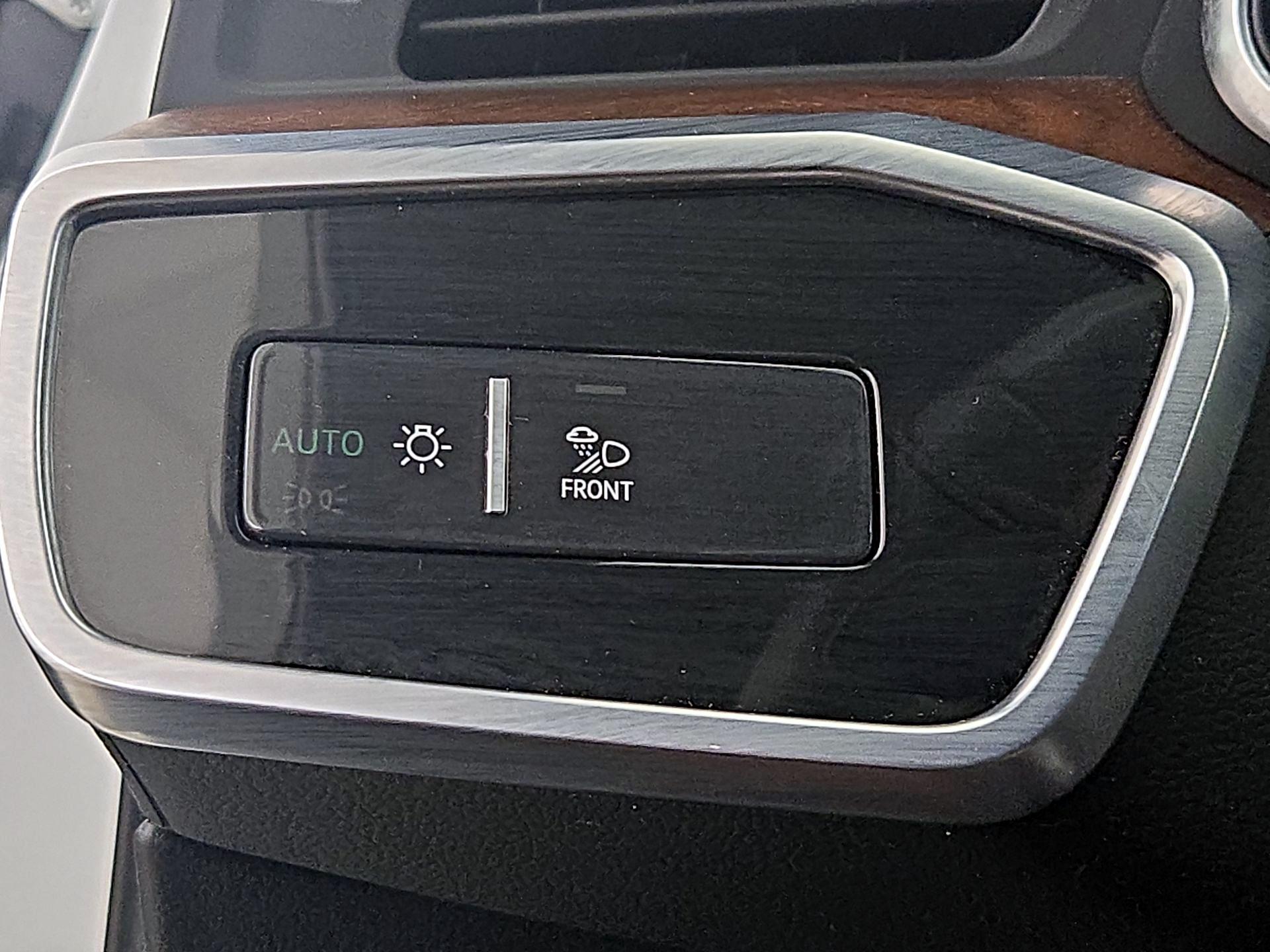 Thumbnail: 2019 Audi A6 - 13