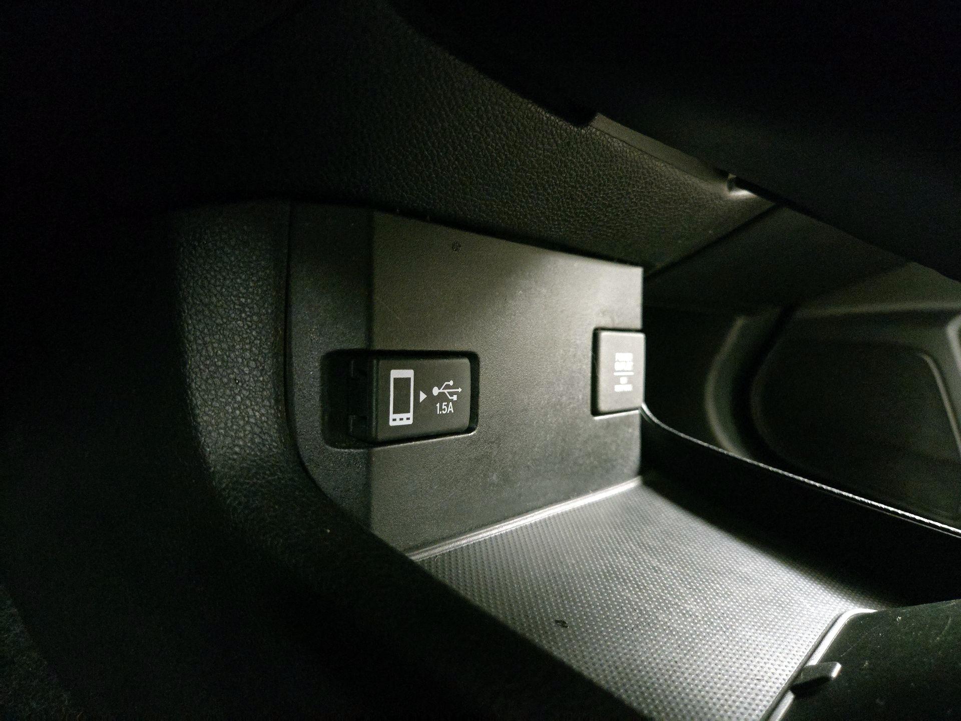 Thumbnail: 2016 Honda Civic - 18