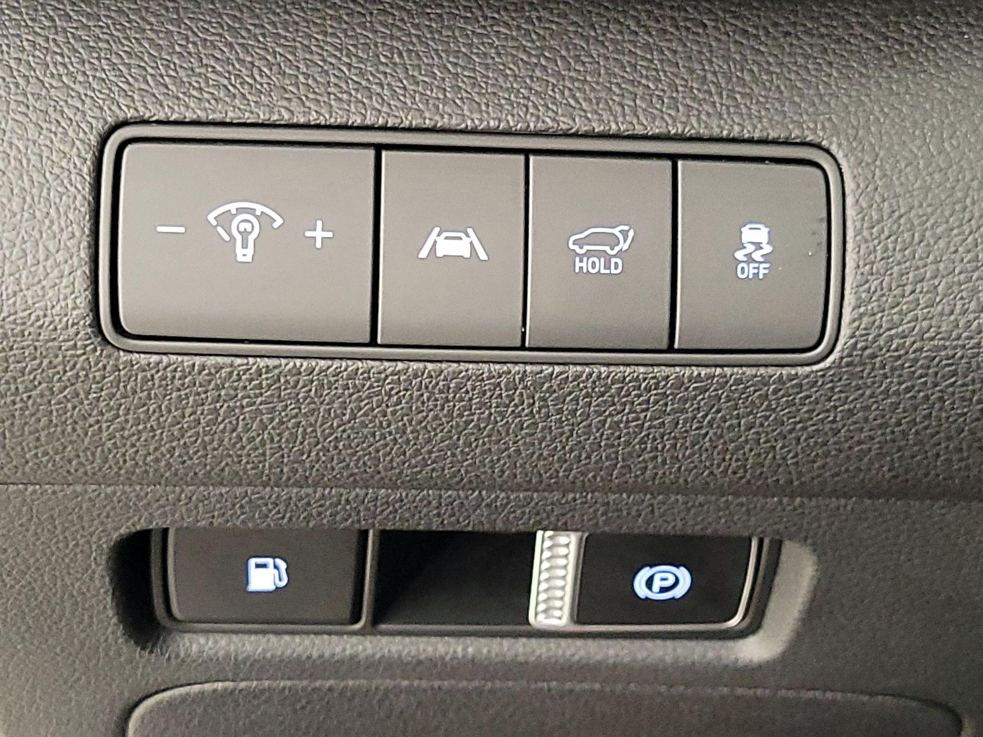 Thumbnail: 2023 Hyundai Santa Fe - 13