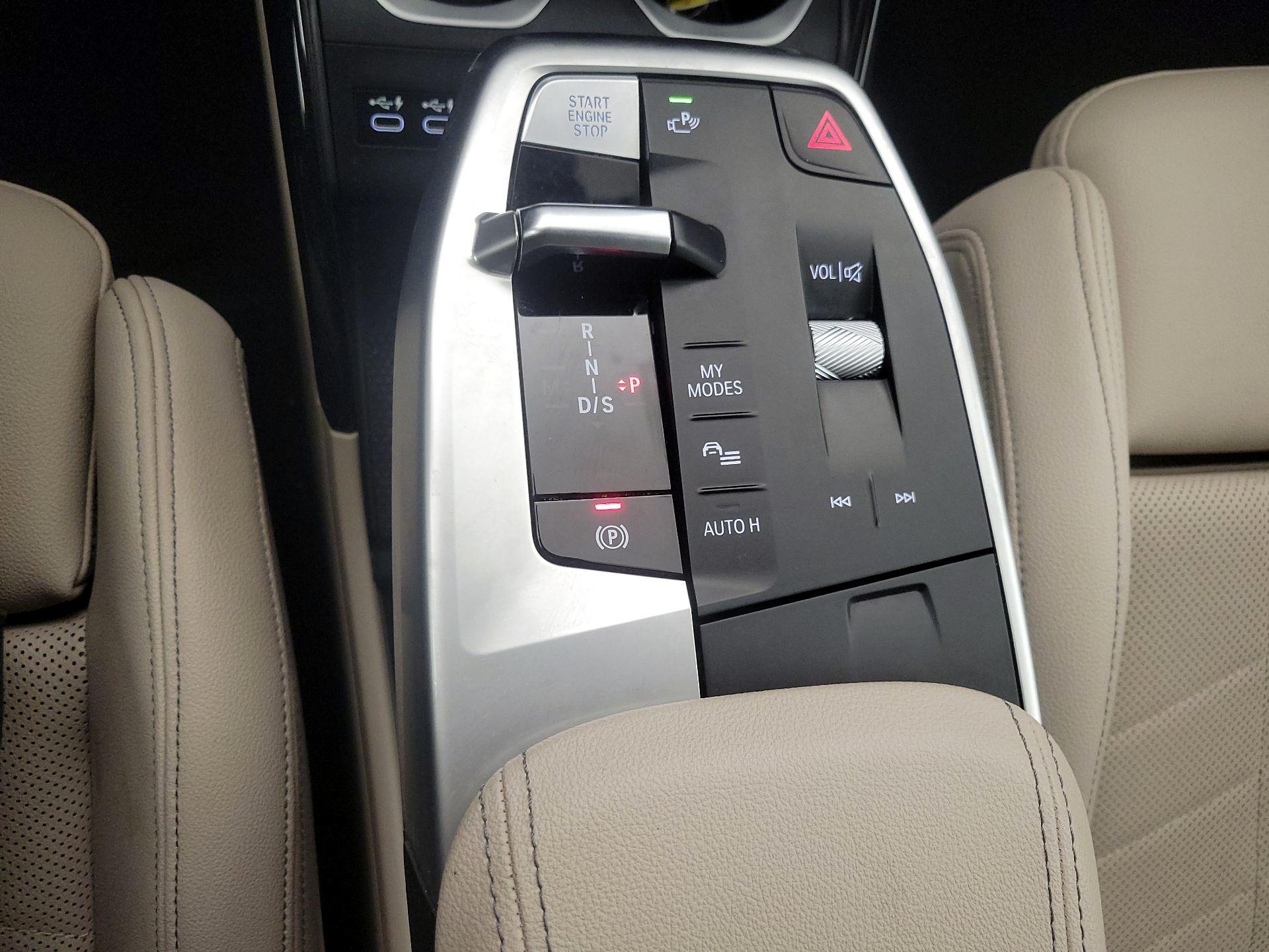 Thumbnail: 2023 BMW X1 - 18