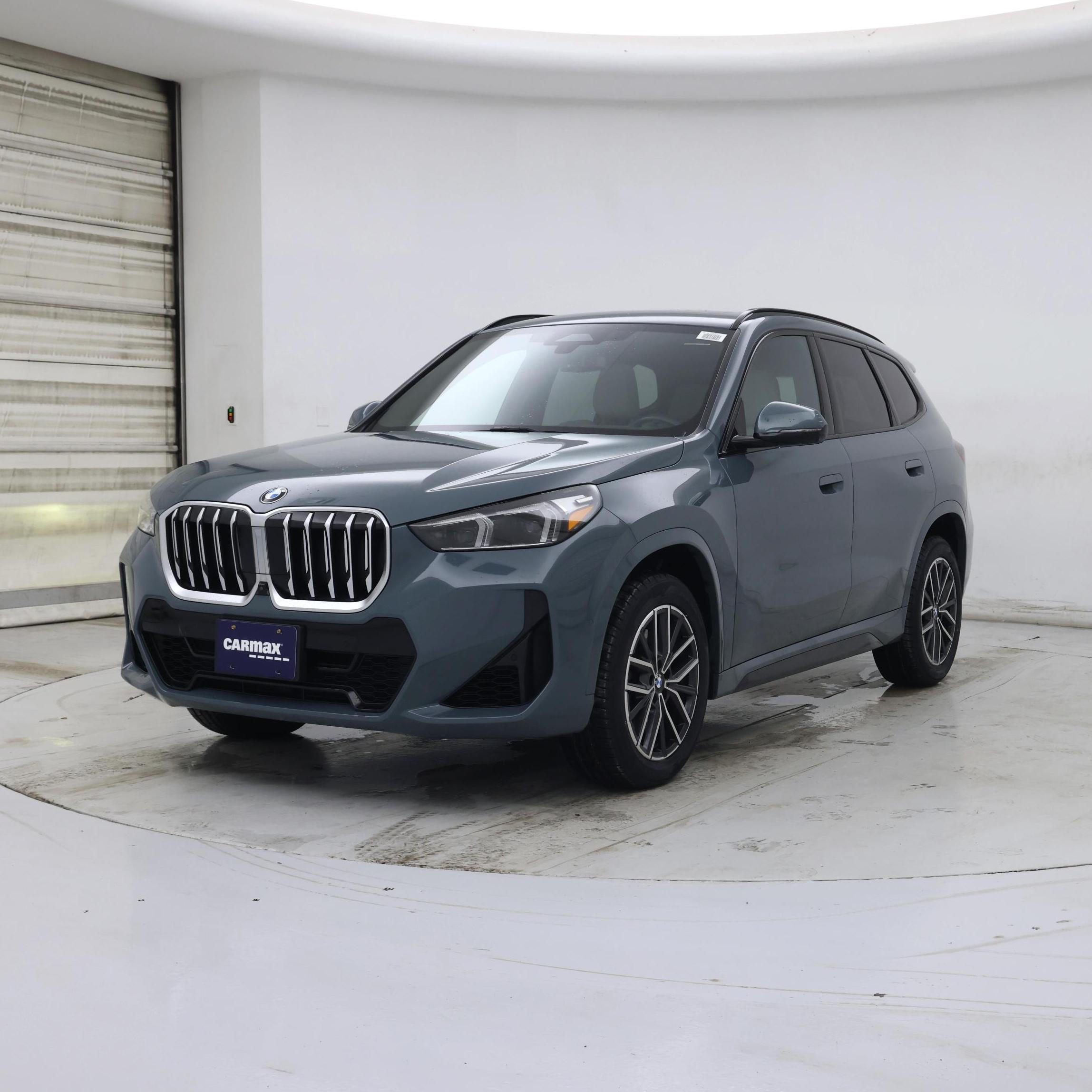 Thumbnail: 2023 BMW X1 - 4