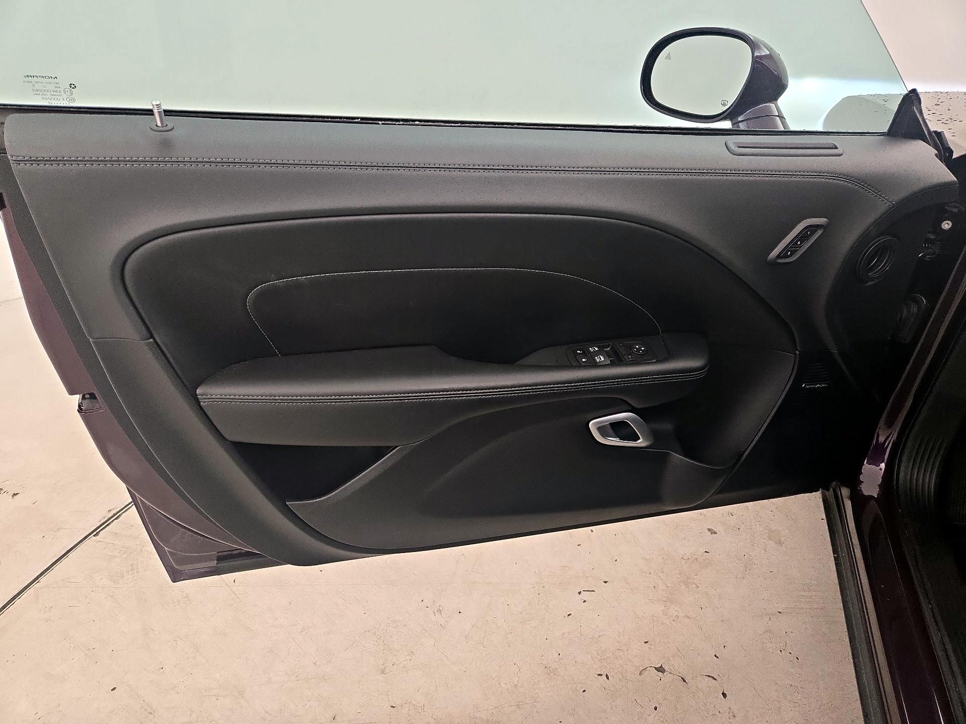 Thumbnail: 2022 Dodge Challenger - 12