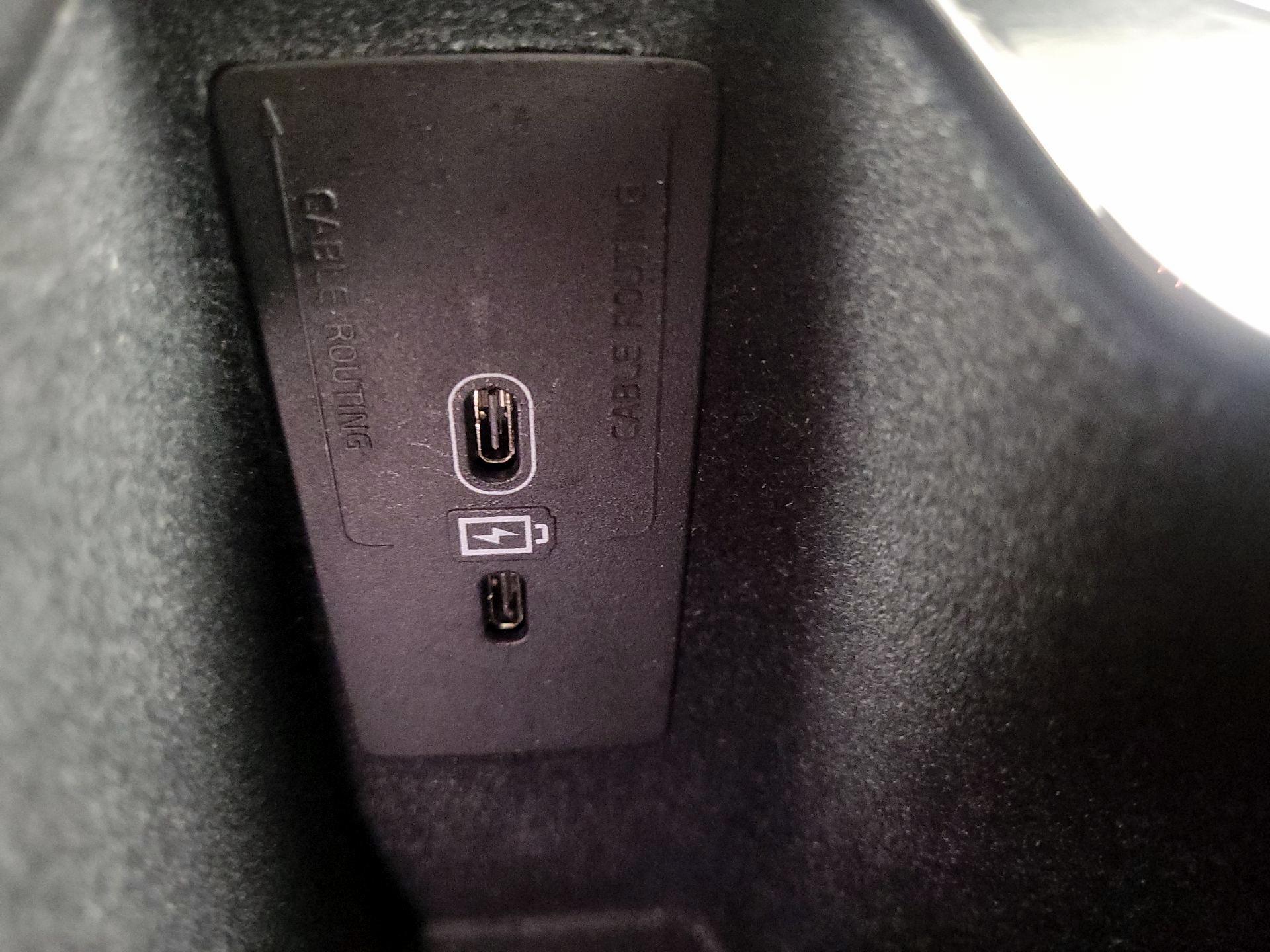 Thumbnail: 2022 Volvo XC60 - 19