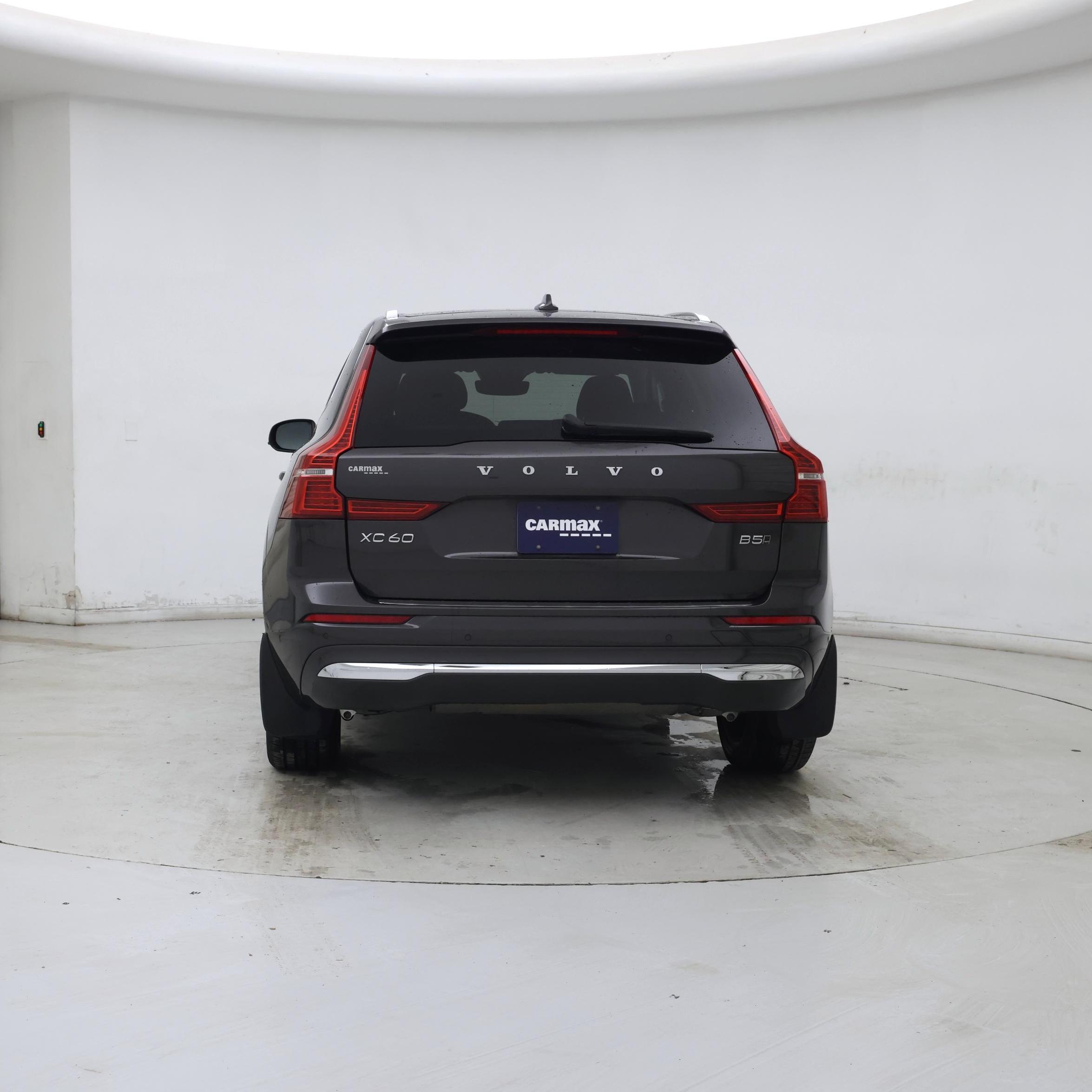 Thumbnail: 2022 Volvo XC60 - 6